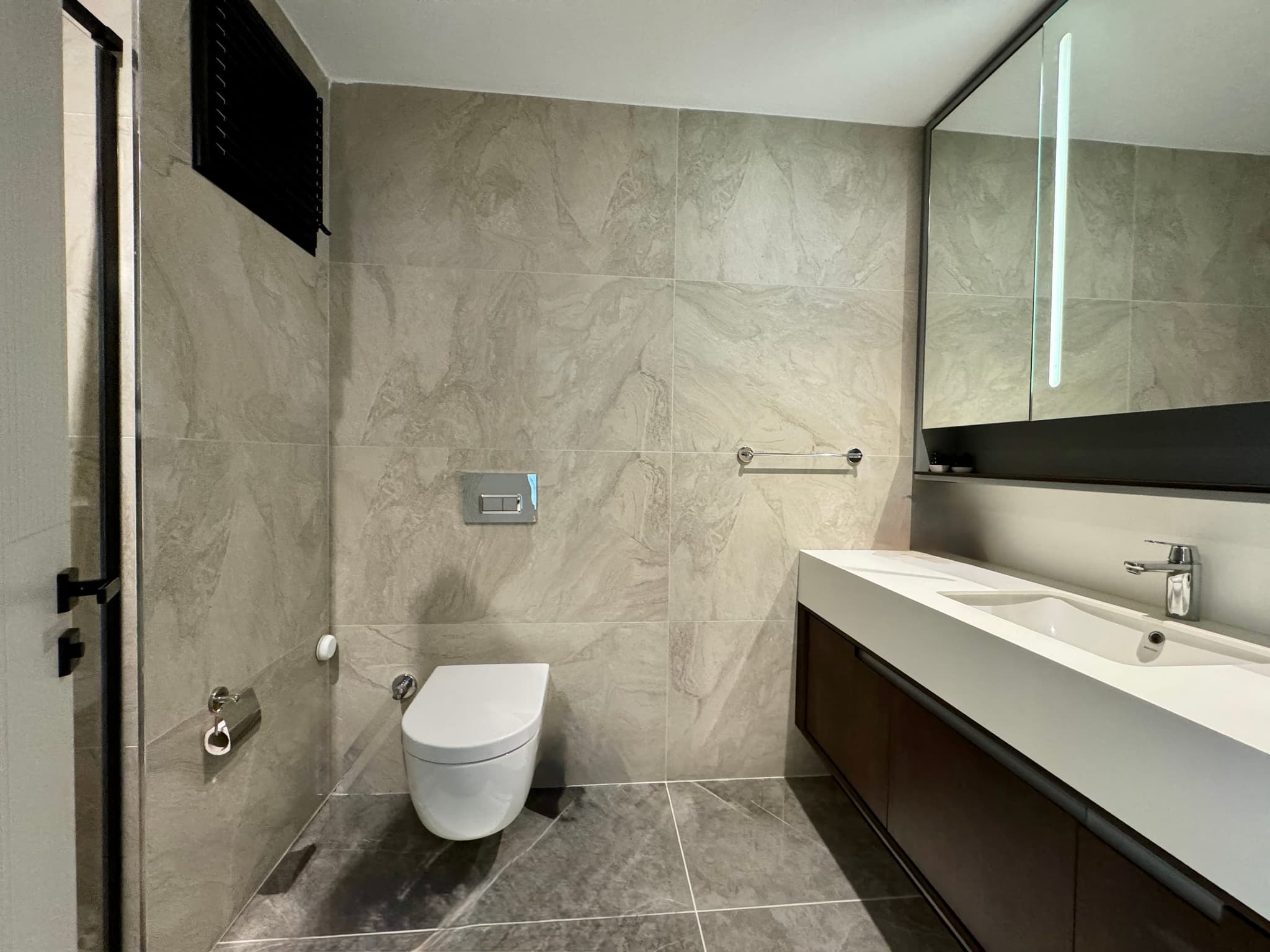 KONYAALTI UNCALI PARK ORION SİTESİ SATILIK ARAKAT 3+1 DAİRE