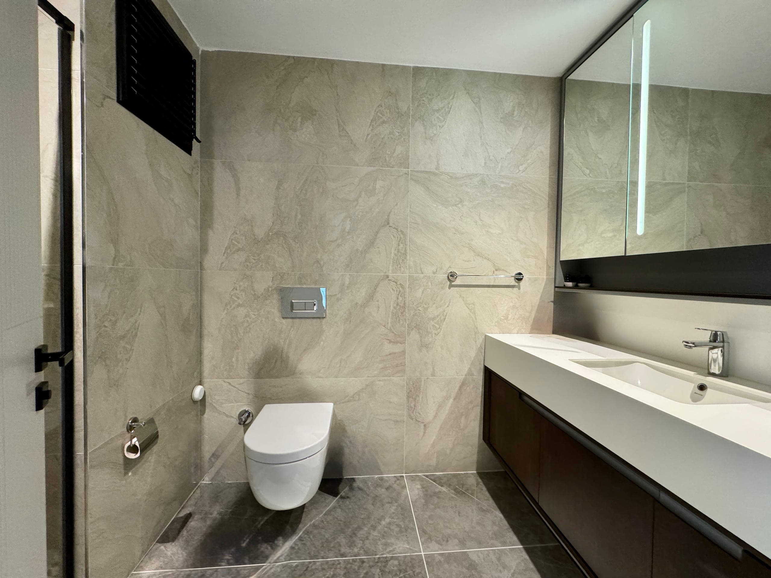 KONYAALTI UNCALI MH PARK ORION SİTESİ SATILIK ARAKAT 3+1 DAİRE