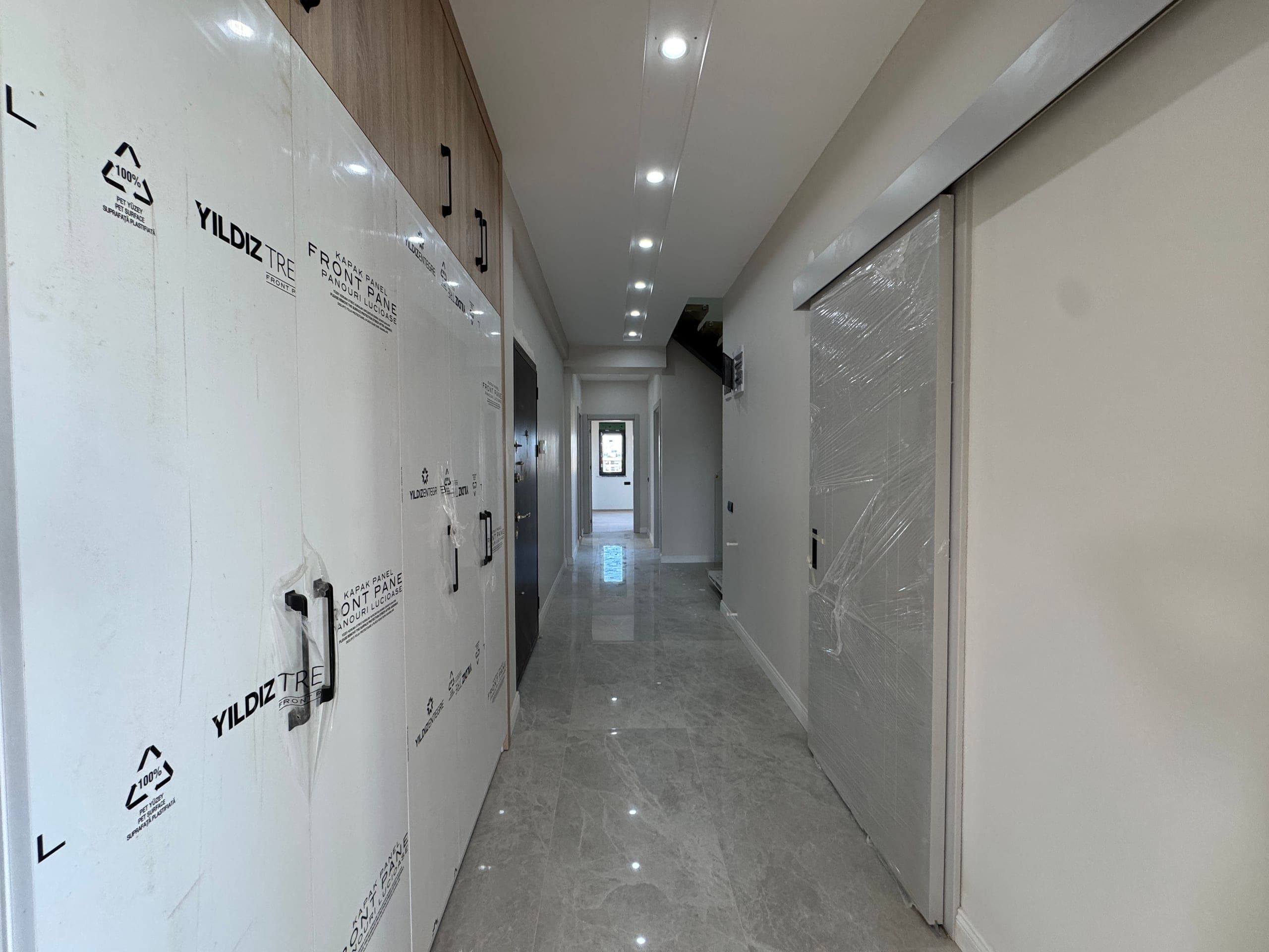 DÖŞEMEALTI BAHÇEYAKA MH 4+1 320M2 DUBLEX DAİRE
