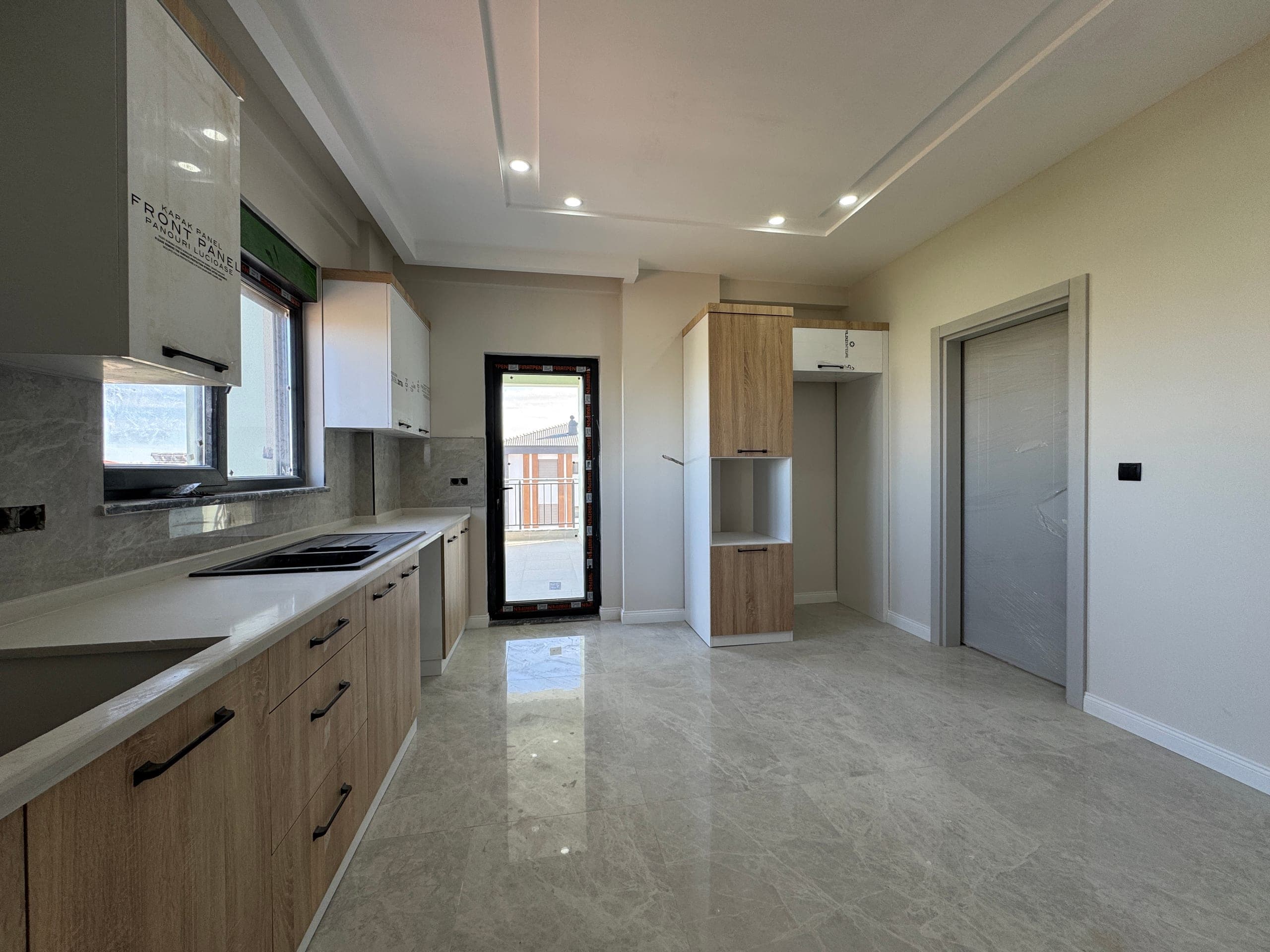 DÖŞEMEALTI BAHÇEYAKA MH 4+1 320M2 DUBLEX DAİRE