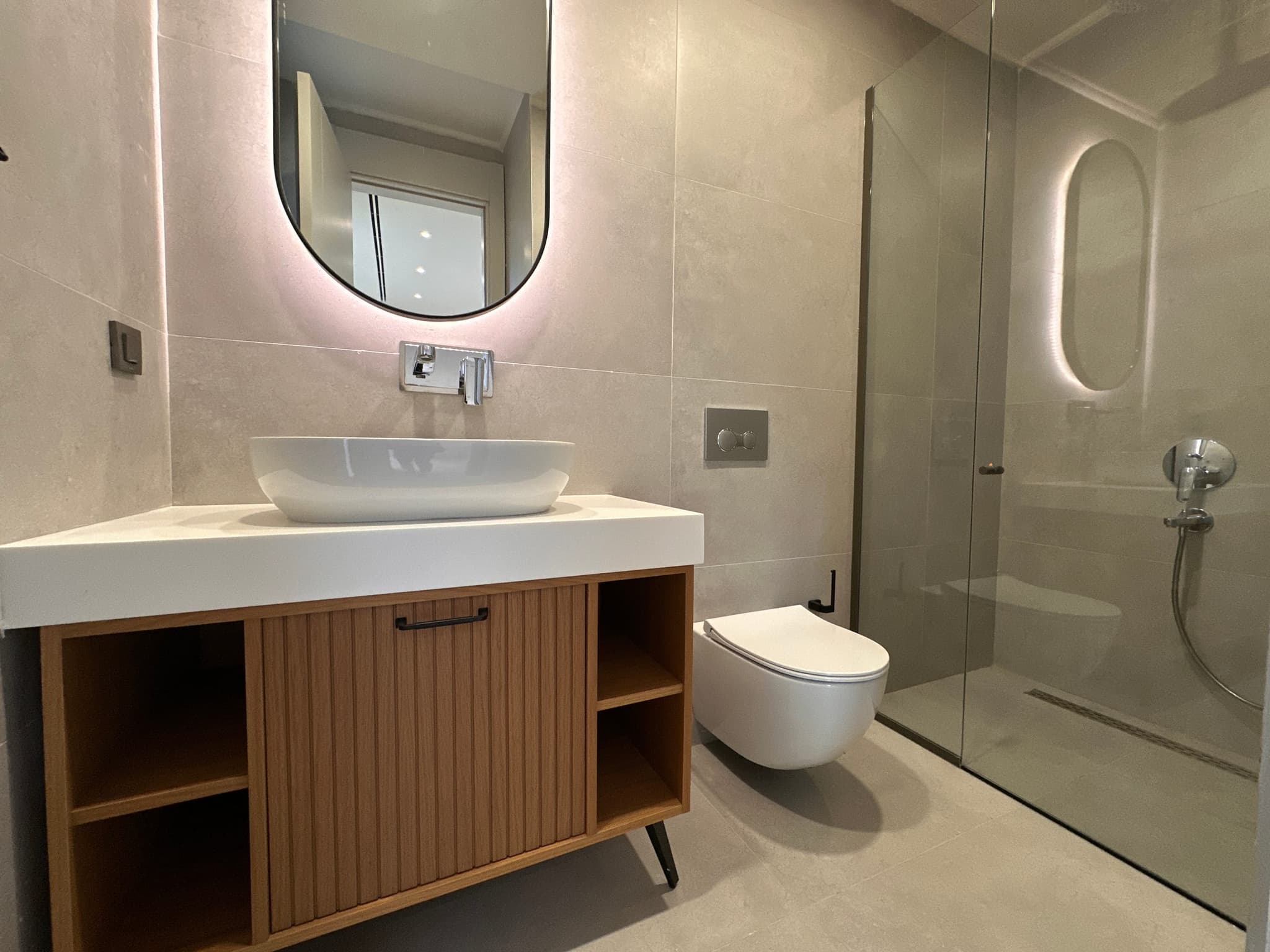 DÜZLERÇAMI'NDA SİTE İÇERİSİNDE SIFIR MÜSTAKİL HAVUZLU 5+1 SATILIK VİLLA