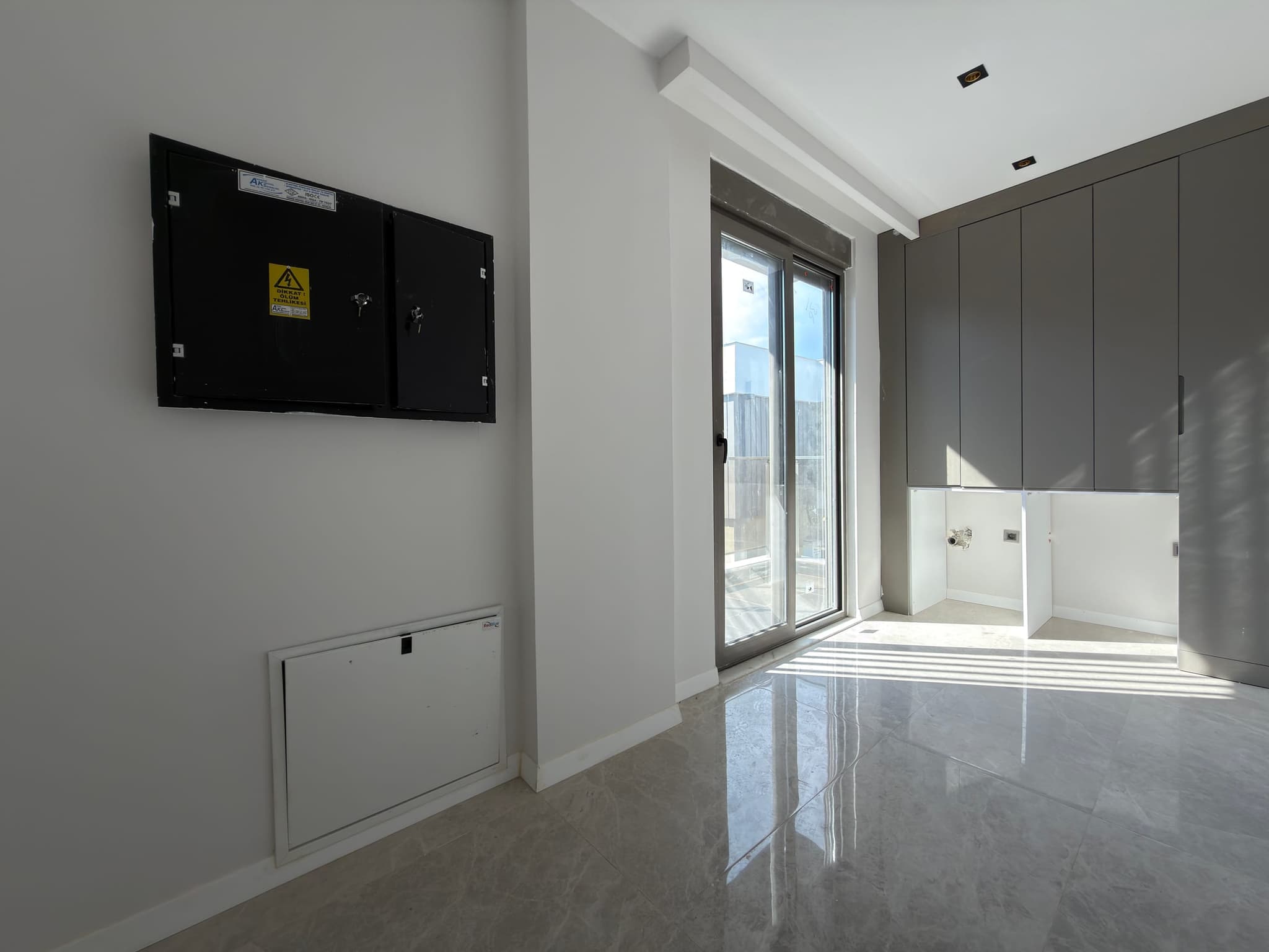 ALTINKALE'DE SİTE İÇERİSİNDE MÜSTAKİL 5+1 LÜKS SATILIK VİLLA