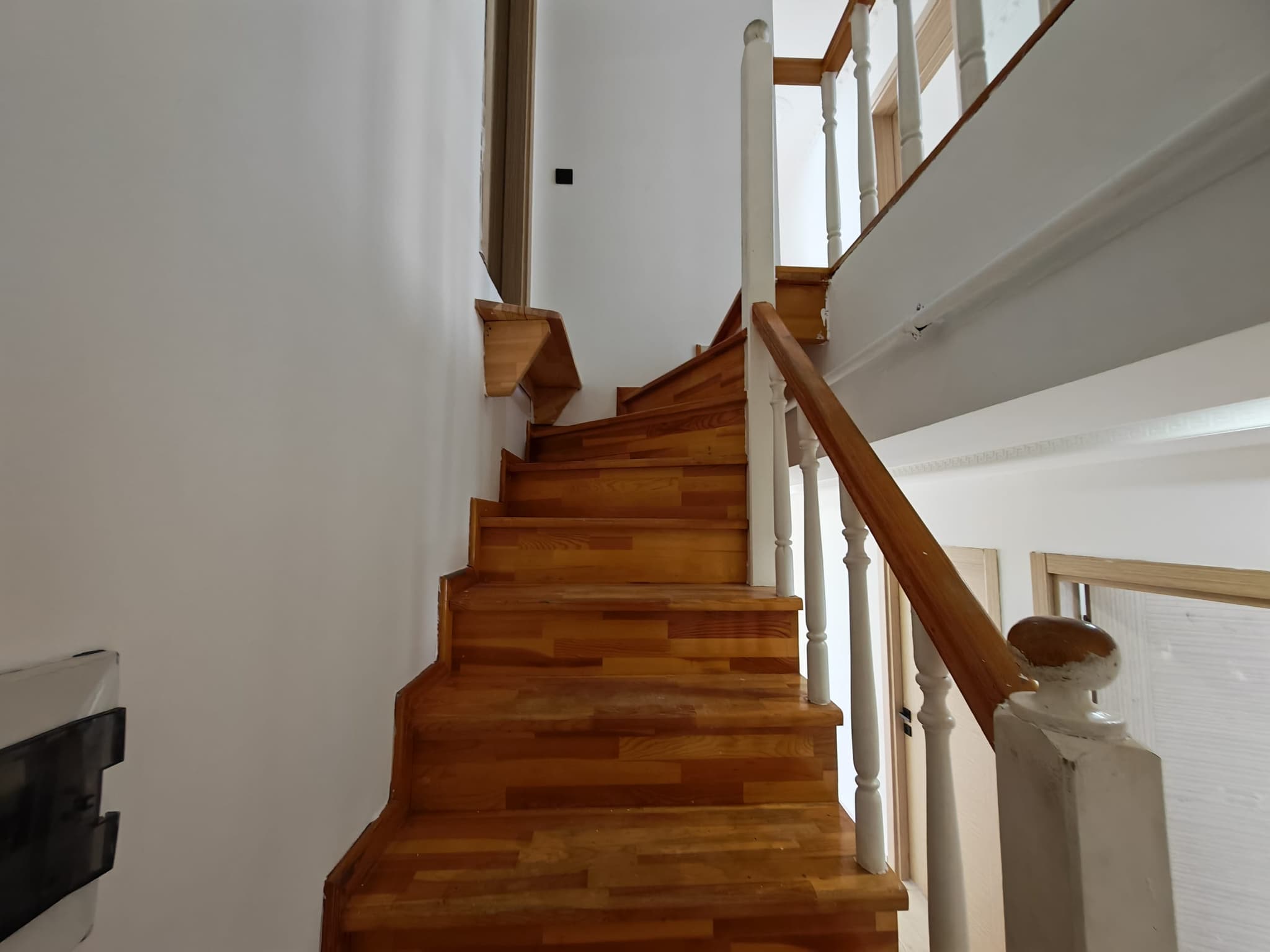 ÇANKAYA'DA EMİN EVİME UYGUN DOĞALGAZLI 6+1 TERASLI DUBLEKS