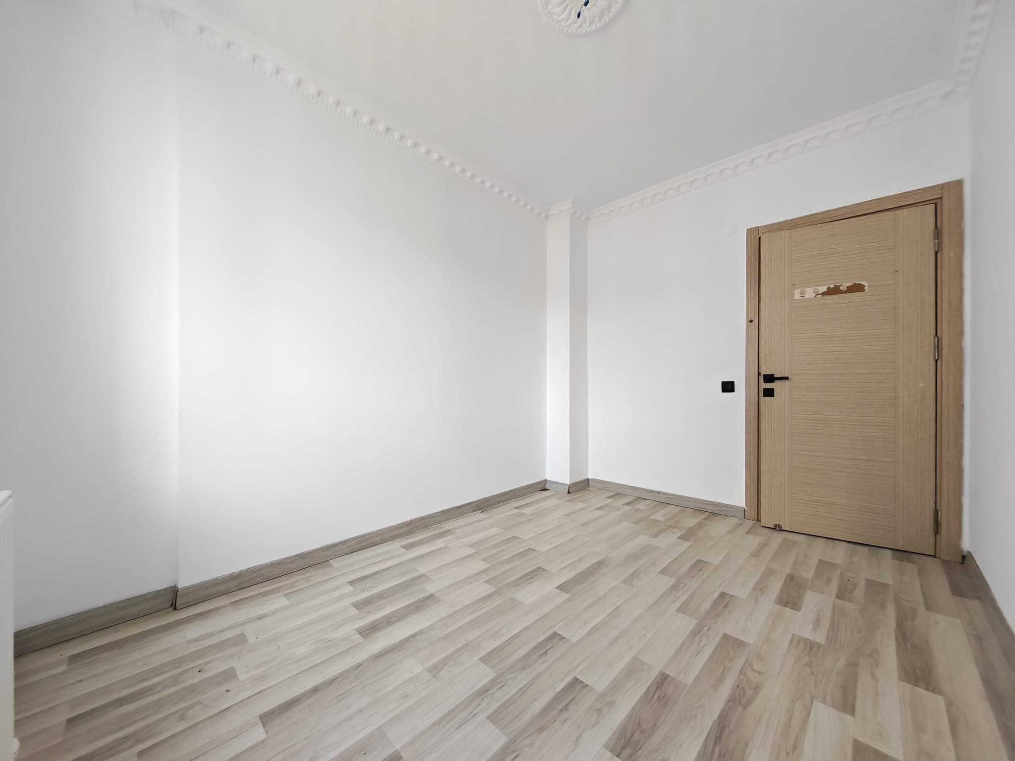 ÇANKAYA'DA EMİN EVİME UYGUN DOĞALGAZLI 6+1 TERASLI DUBLEKS