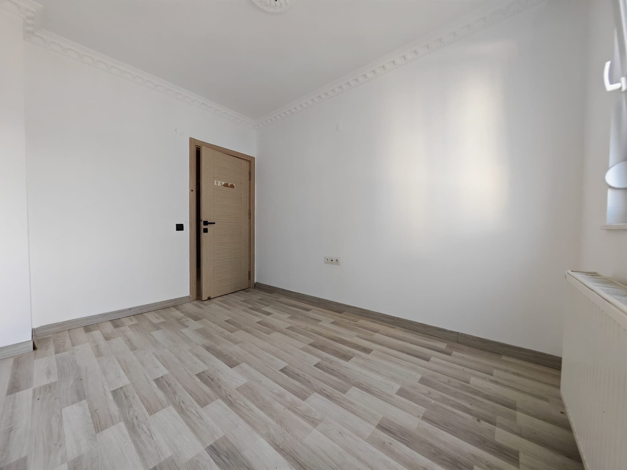 ÇANKAYA'DA EMİN EVİME UYGUN DOĞALGAZLI 6+1 TERASLI DUBLEKS