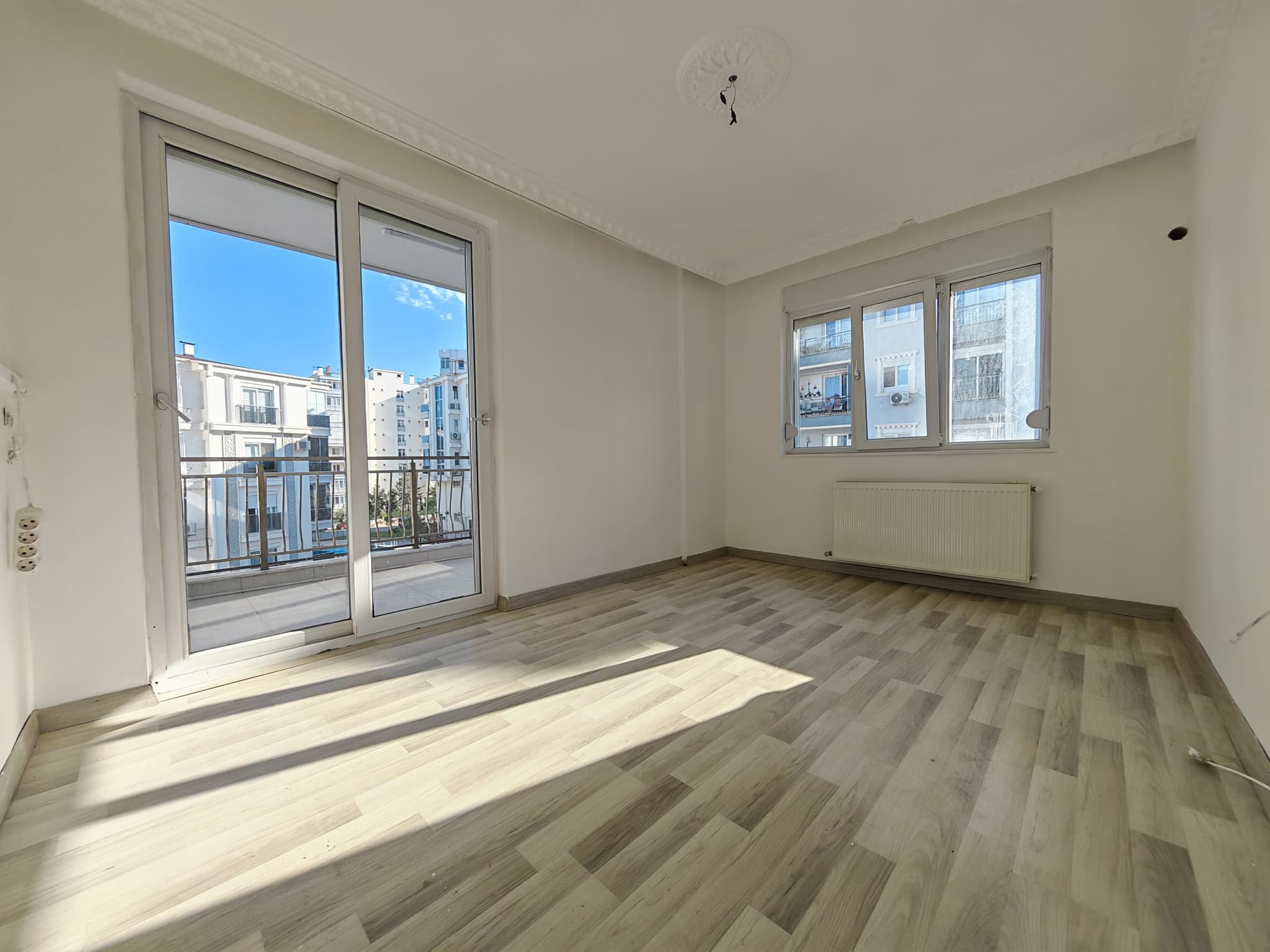 ÇANKAYA'DA EMİN EVİME UYGUN DOĞALGAZLI 6+1 TERASLI DUBLEKS
