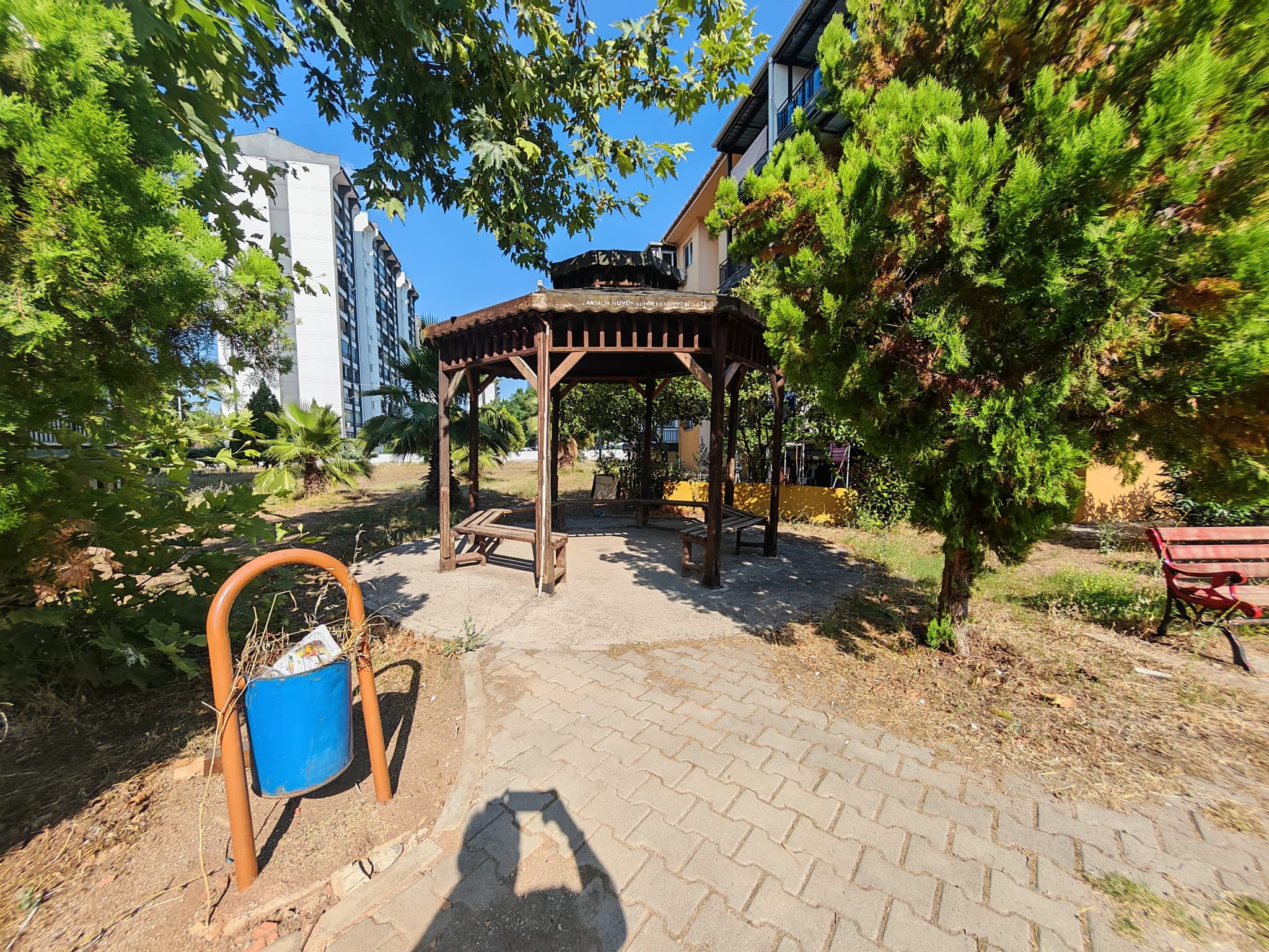DÖŞEMEALTI TOKİ EŞYALI 1+1 SATILIK DAİRE