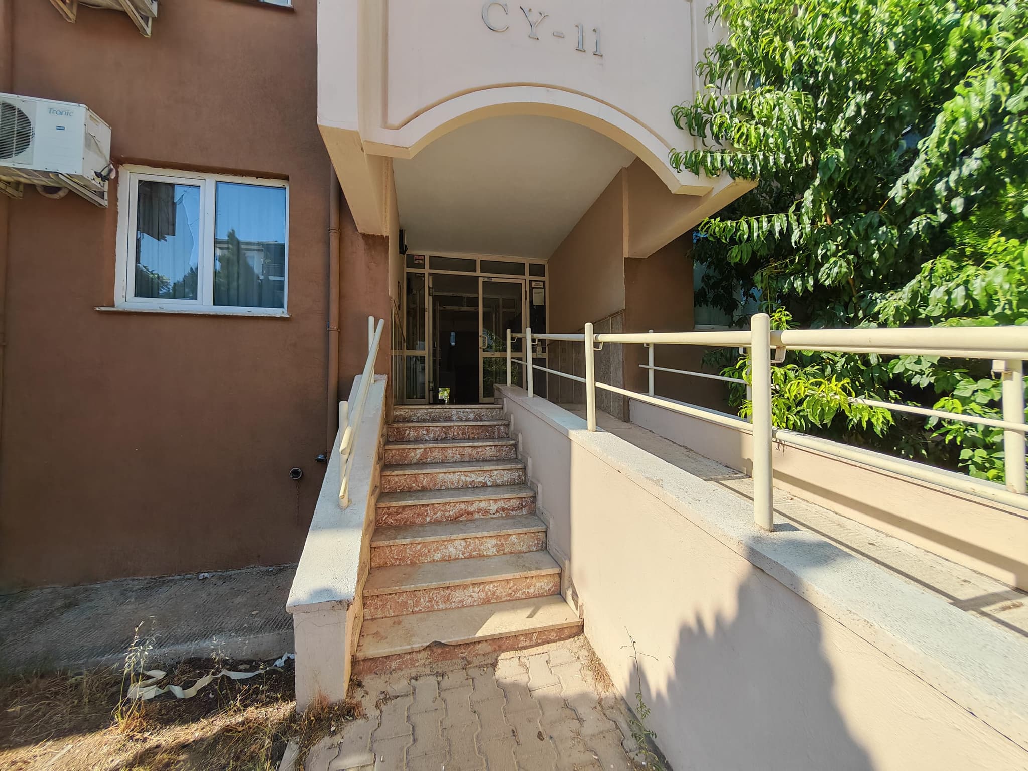 DÖŞEMEALTI TOKİ EŞYALI 1+1 SATILIK DAİRE