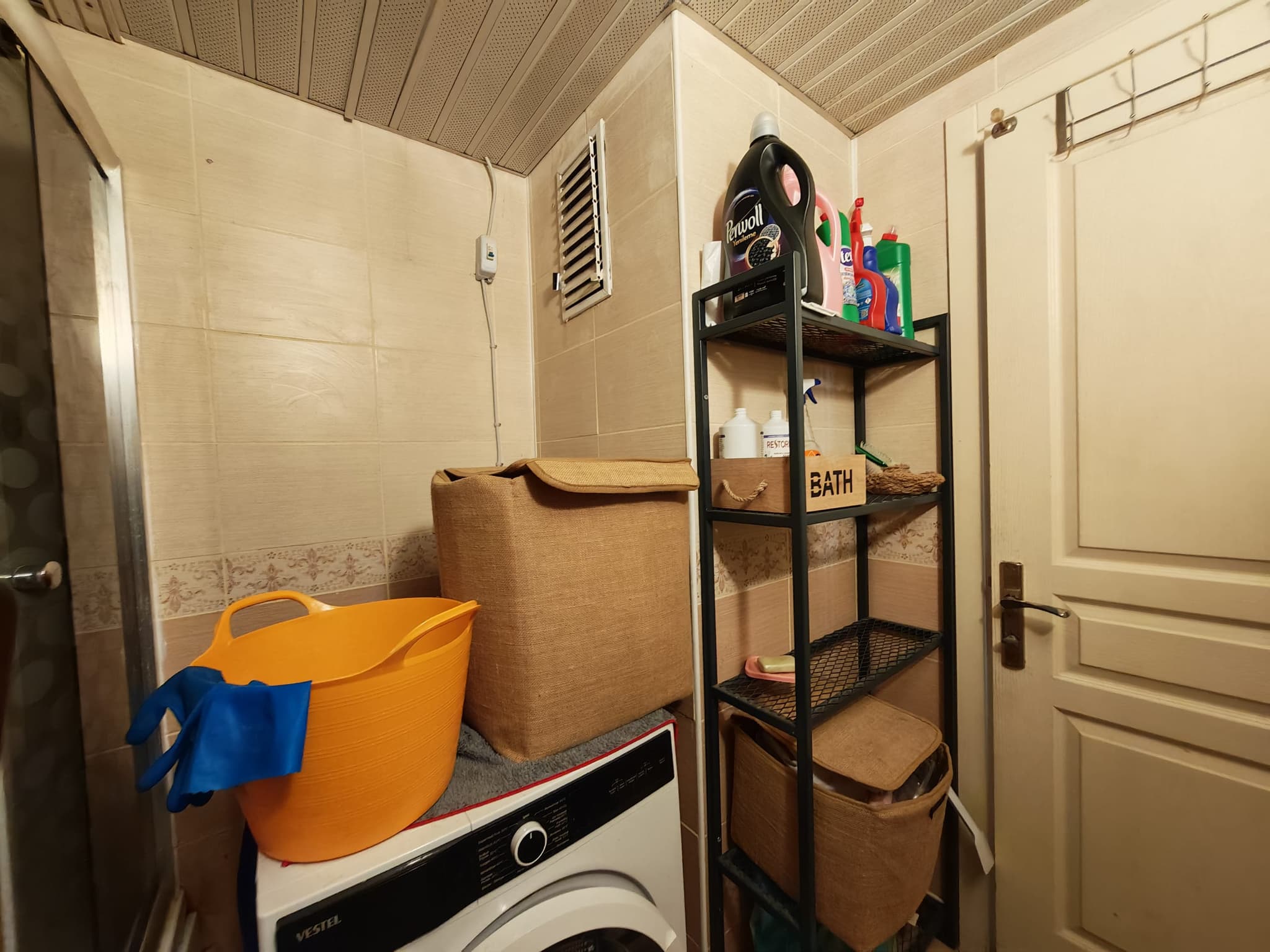 DÖŞEMEALTI TOKİ EŞYALI 1+1 SATILIK DAİRE