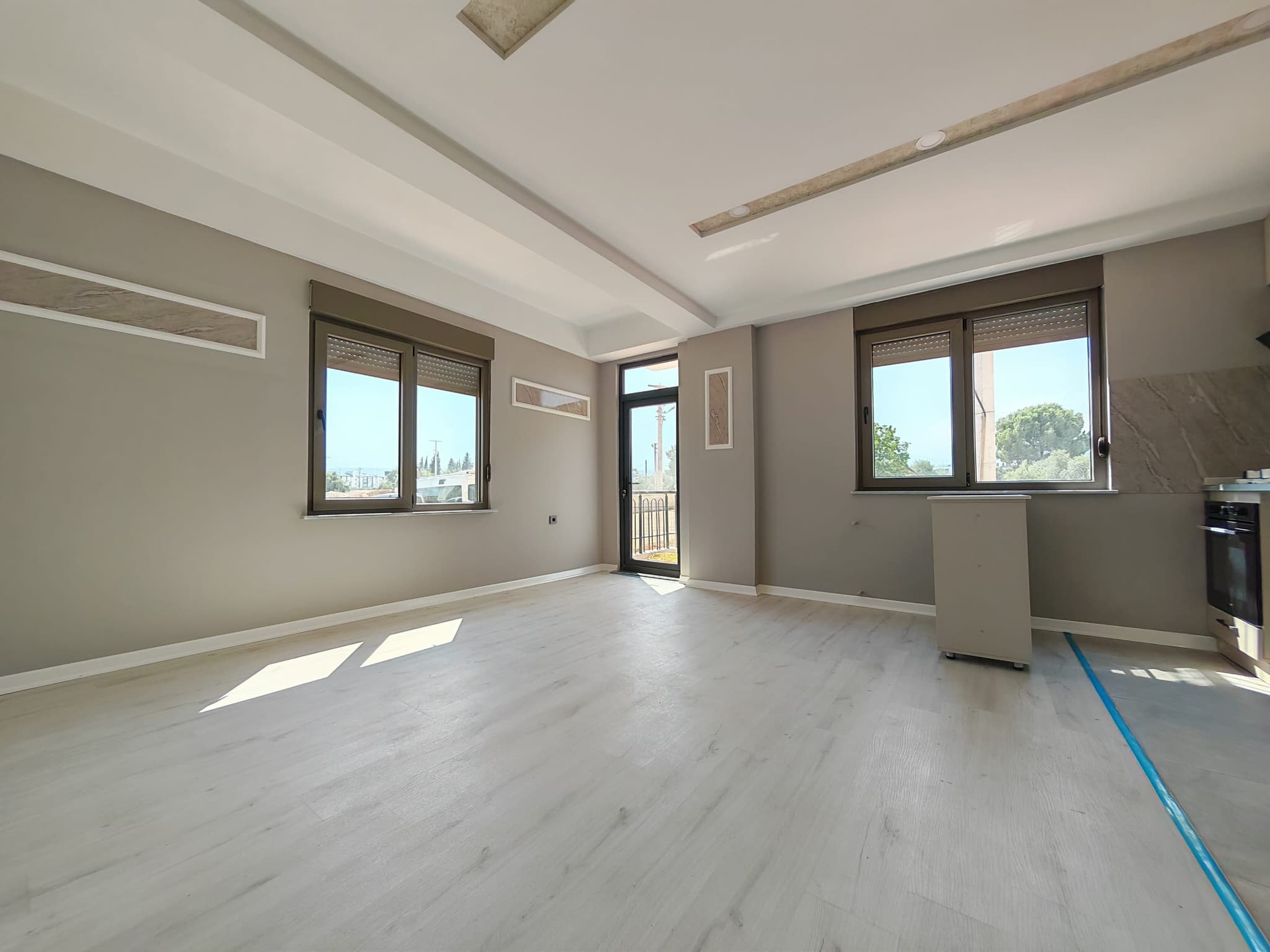 DEMİREL'DE SIFIR 2+1 YÜKSEK GİRİŞ