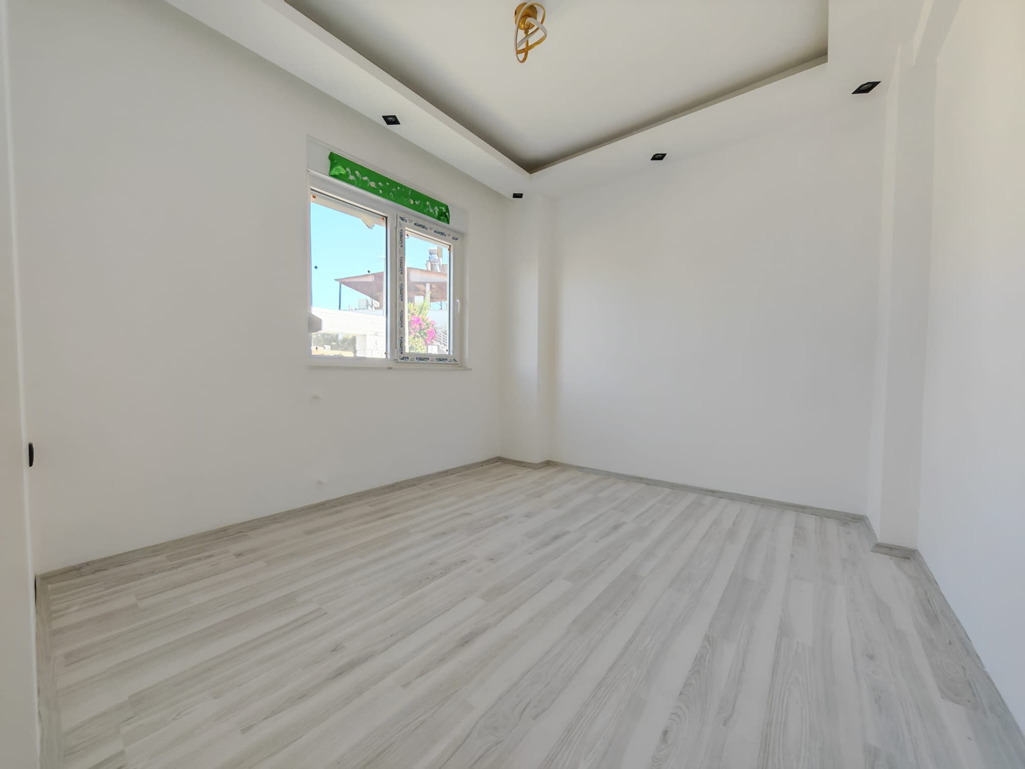 FEVZİ ÇAKMAK'TA TRAMVAYA 400MT SIFIR 1+1
