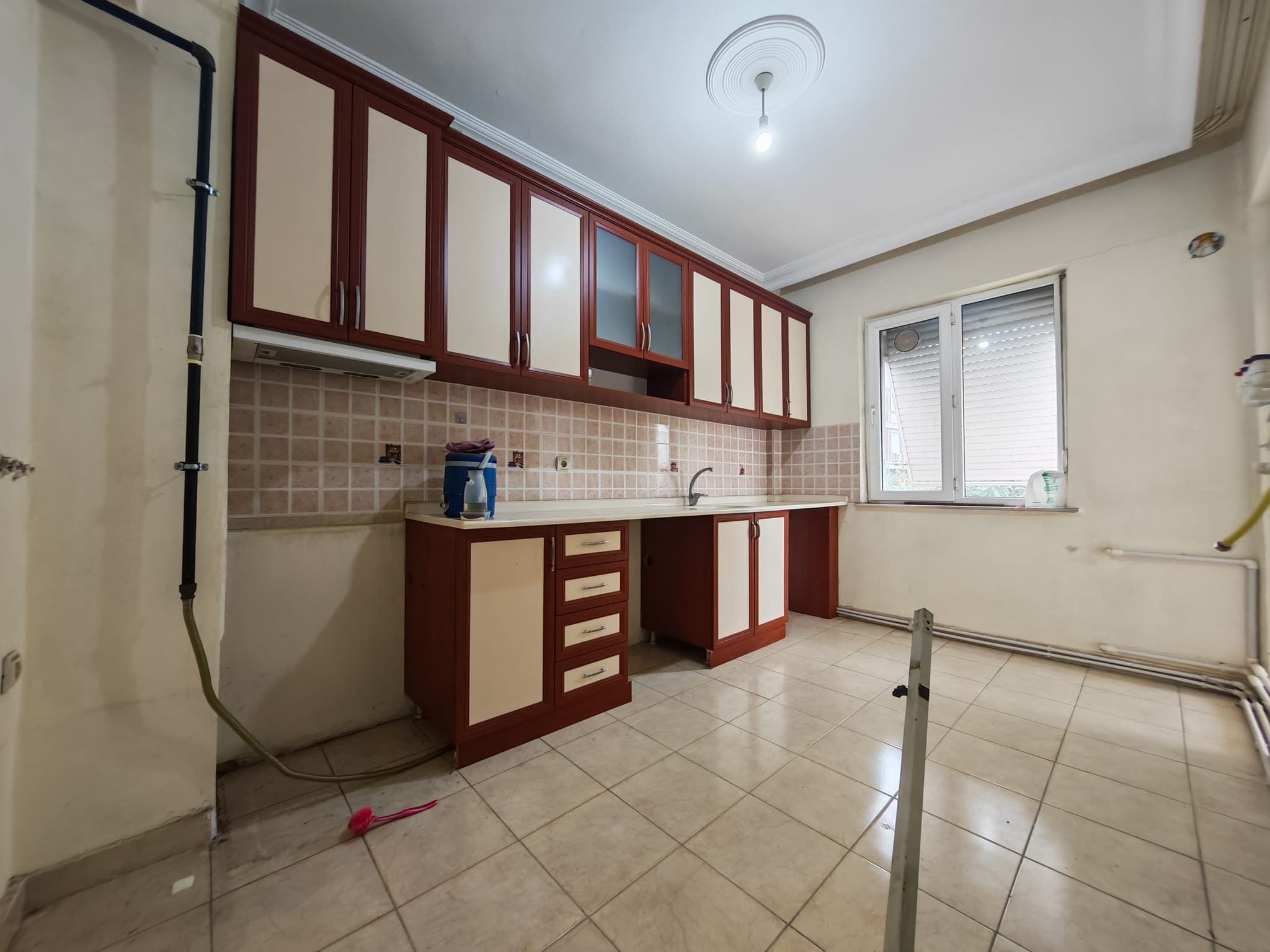 BARIŞ'TA EMİN EVİME UYGUN DOĞALGAZ İÇERİDE GENİŞ 3+1
