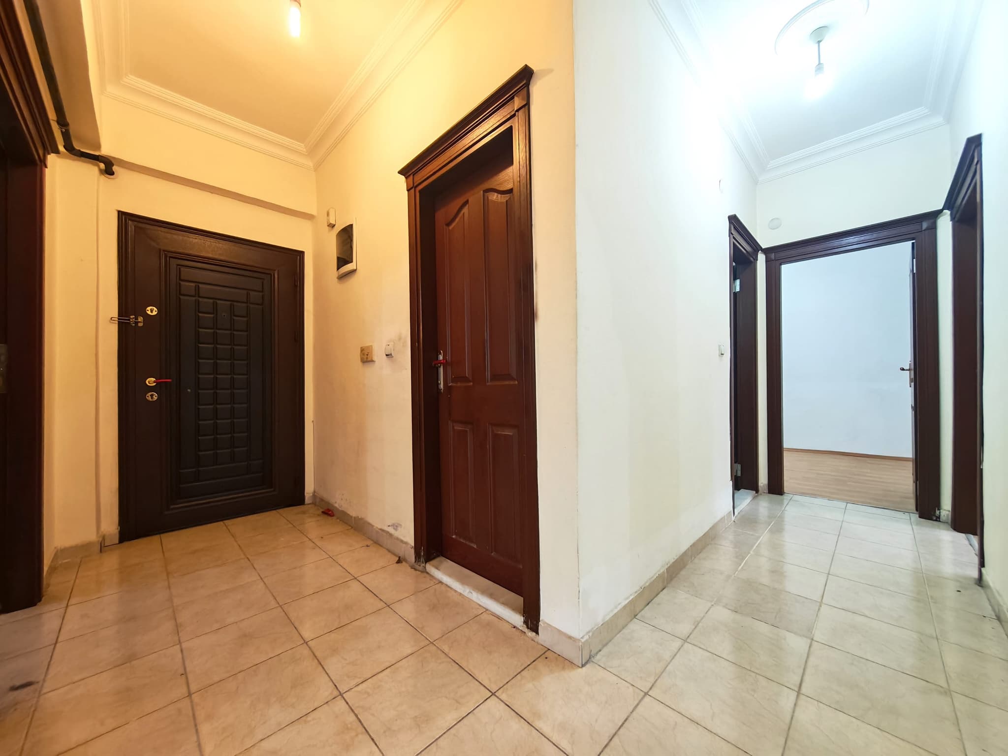 BARIŞ'TA EMİN EVİME UYGUN DOĞALGAZ İÇERİDE GENİŞ 3+1