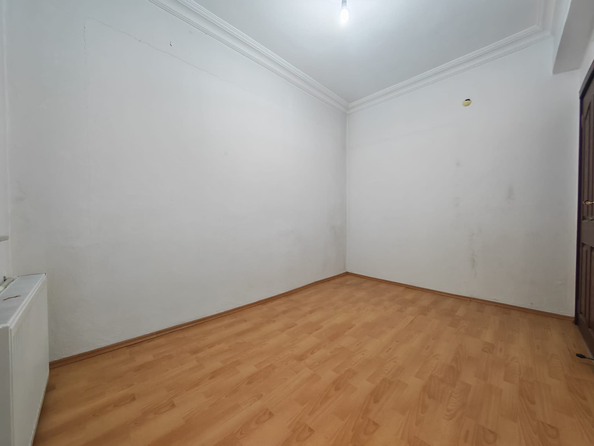 BARIŞ'TA EMİN EVİME UYGUN DOĞALGAZ İÇERİDE GENİŞ 3+1