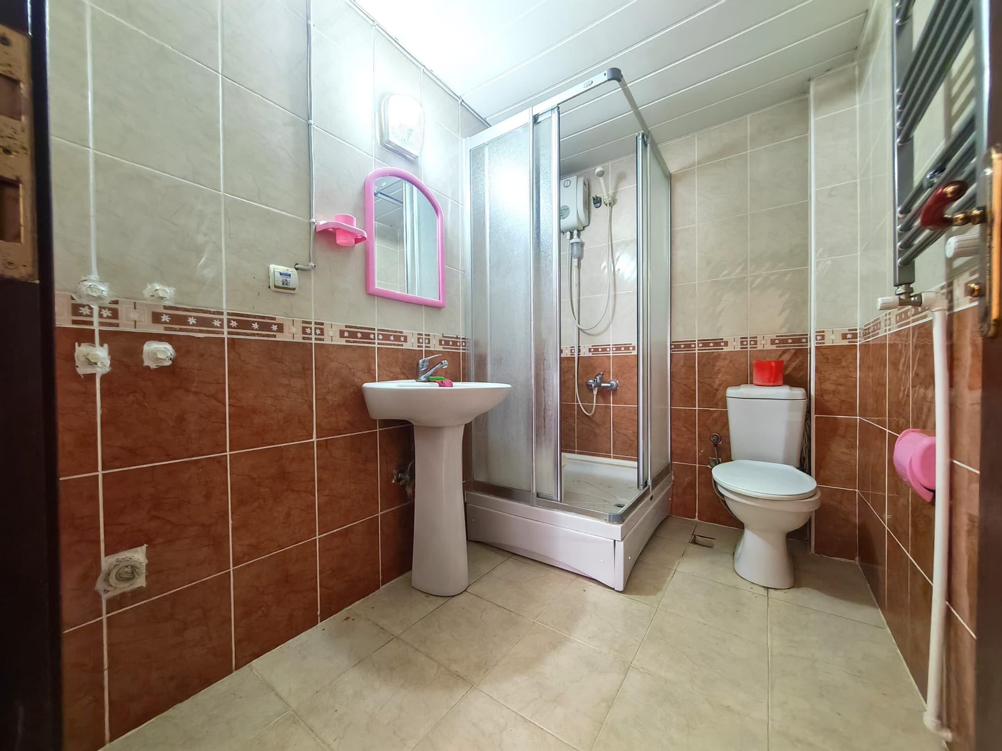 BARIŞ'TA EMİN EVİME UYGUN DOĞALGAZ İÇERİDE GENİŞ 3+1