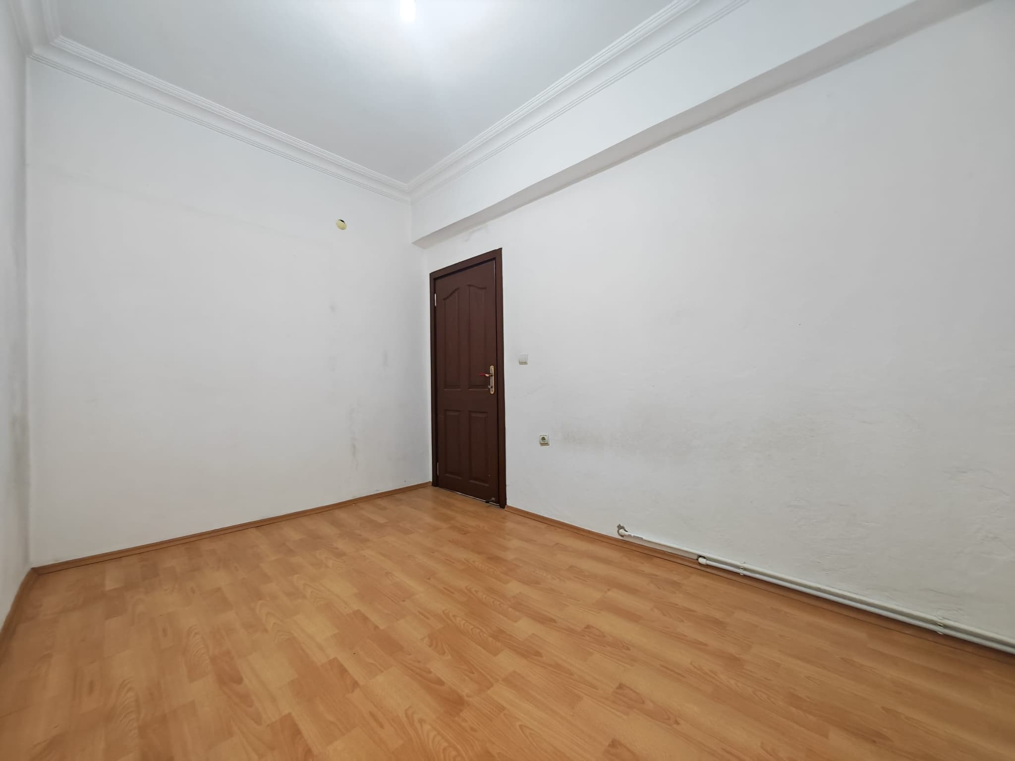 BARIŞ'TA EMİN EVİME UYGUN DOĞALGAZ İÇERİDE GENİŞ 3+1