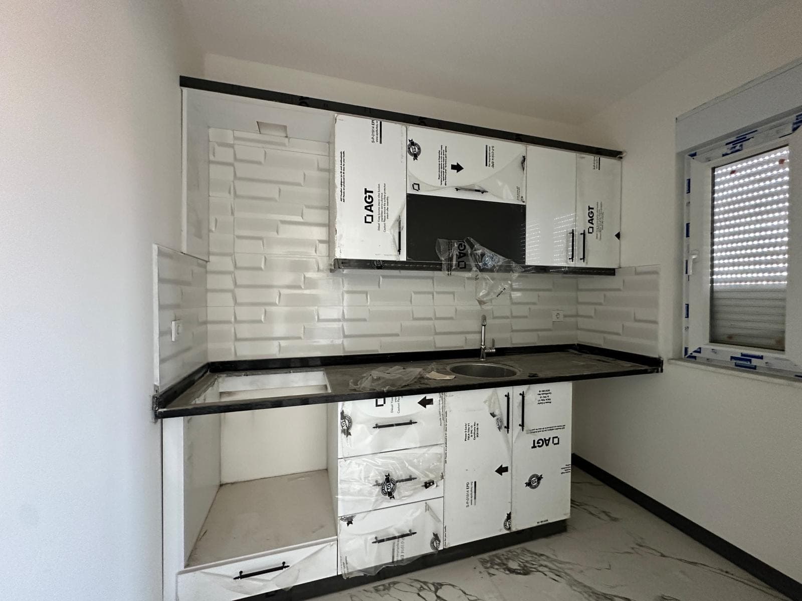 HÜSNÜ KARAKAŞ'TA HASTANEYE YÜRÜME MESAFESİNDE 5+1 DUBLEKS DAİRE