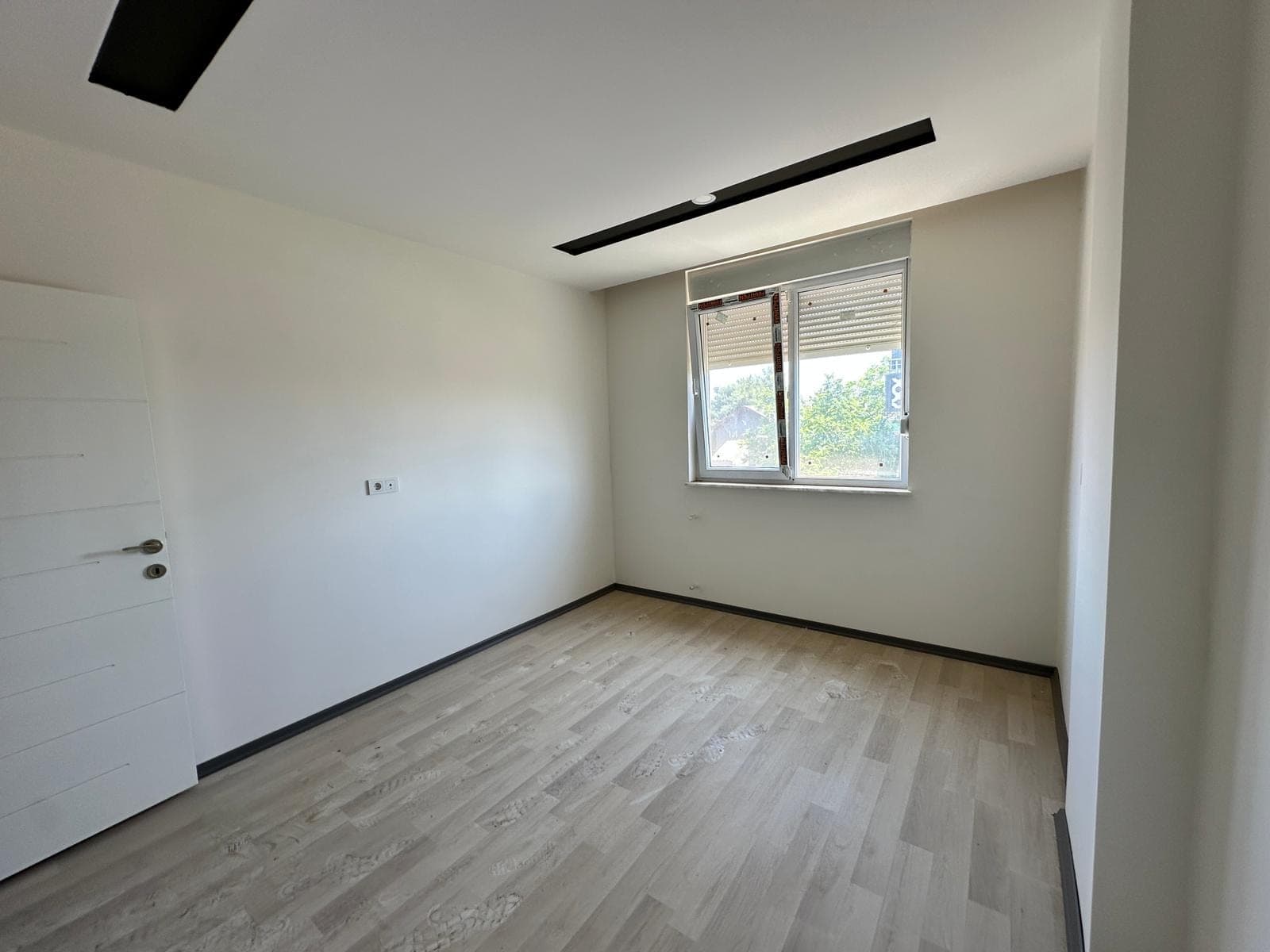 HÜSNÜ KARAKAŞ'TA HASTANEYE YÜRÜME MESAFESİNDE 5+1 DUBLEKS DAİRE