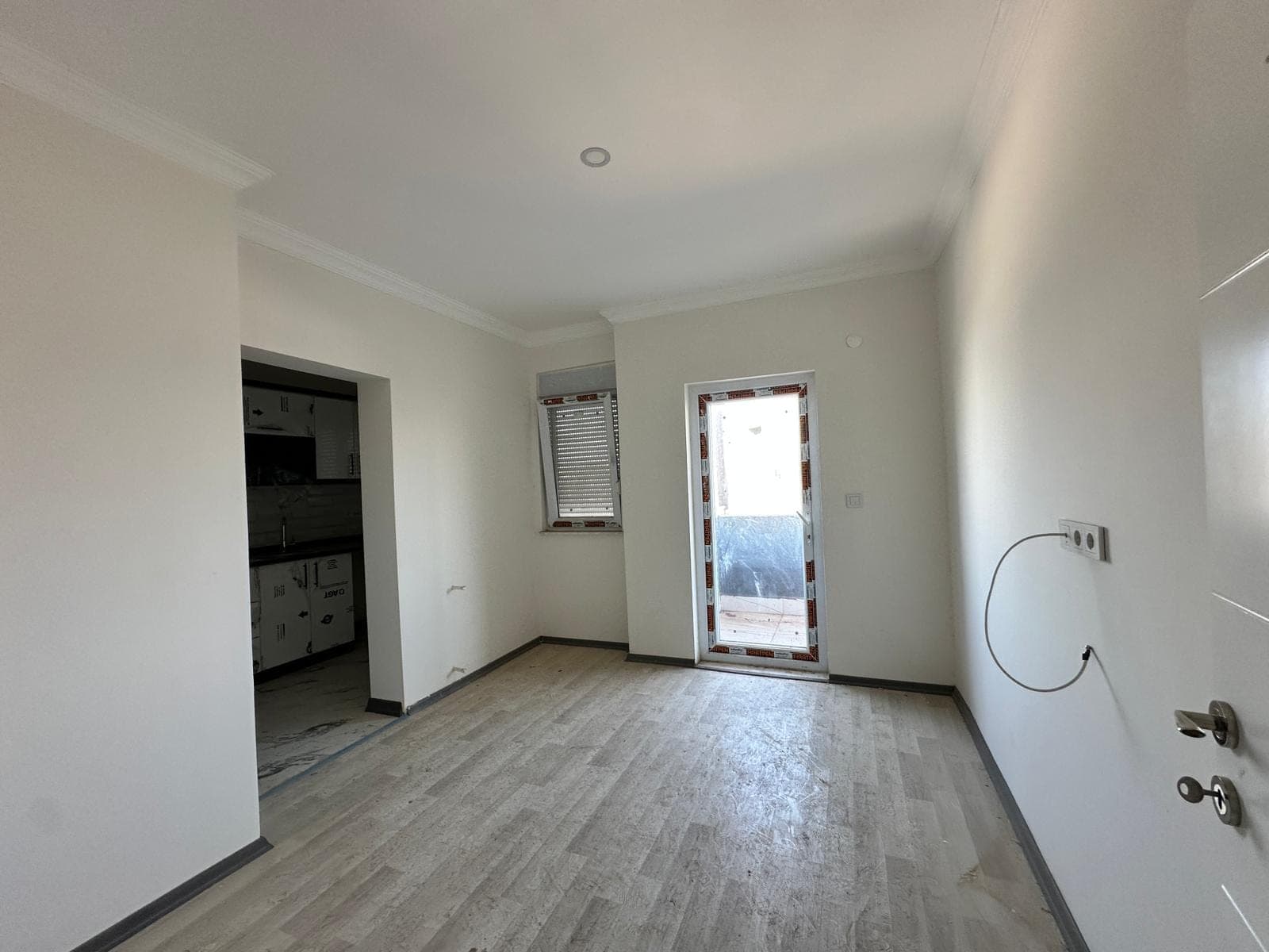 HÜSNÜ KARAKAŞ'TA HASTANEYE YÜRÜME MESAFESİNDE 5+1 DUBLEKS DAİRE
