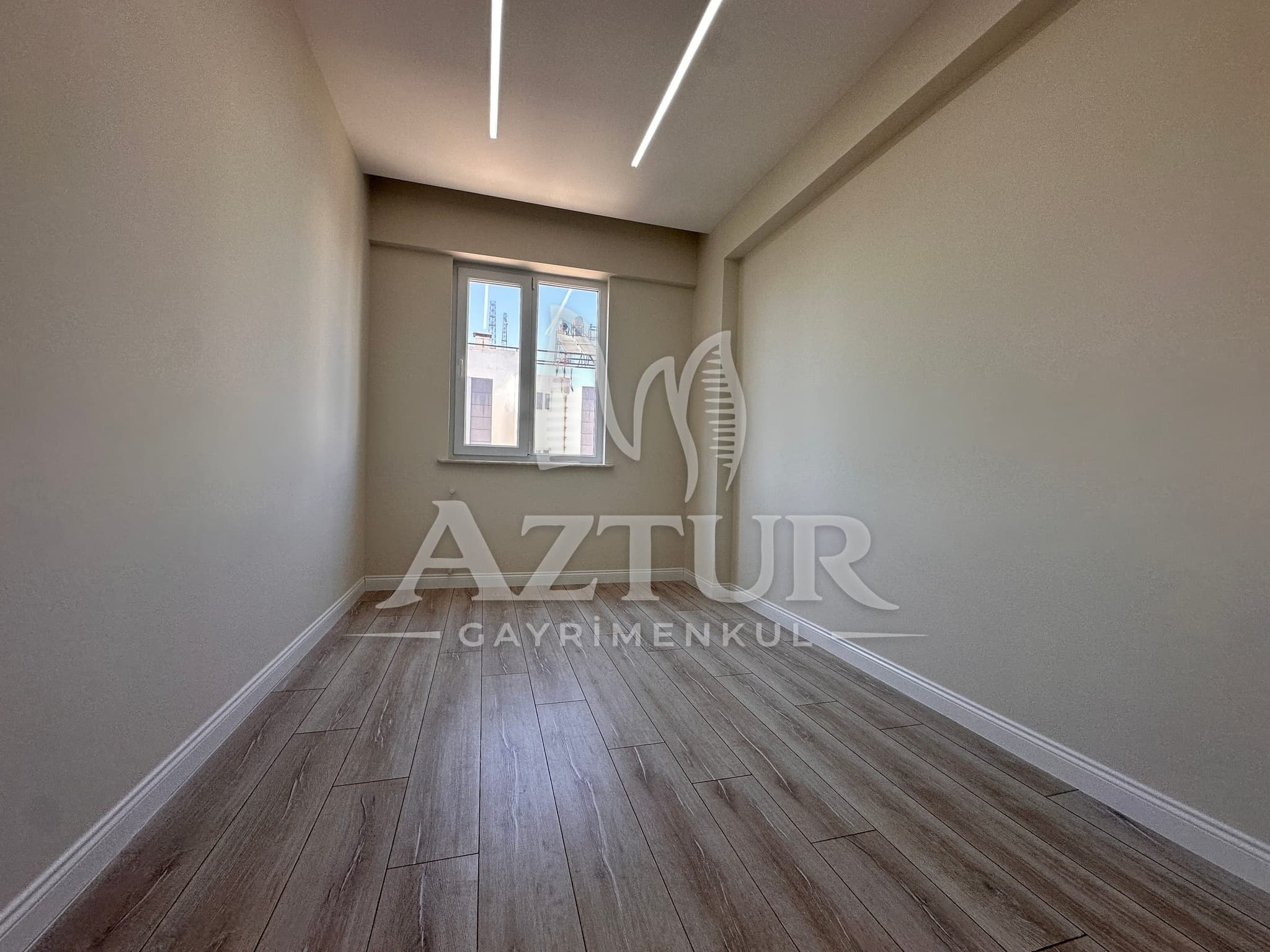 KIZILTOPRAK'TA ÖNÜ AÇIK FULL TADİLATLI 3+1 SATILIK DAİRE