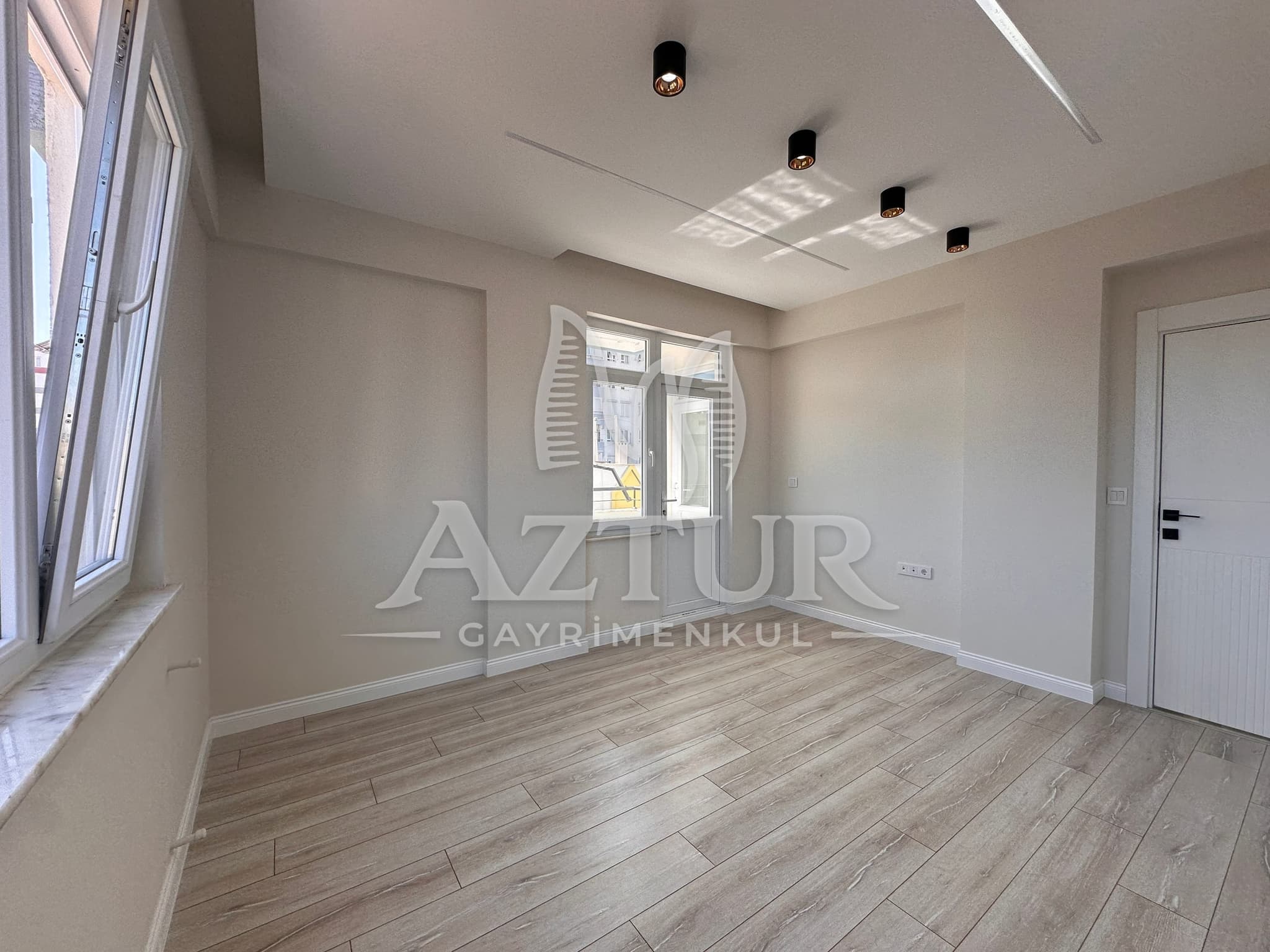 KIZILTOPRAK'TA ÖNÜ AÇIK FULL TADİLATLI 3+1 SATILIK DAİRE