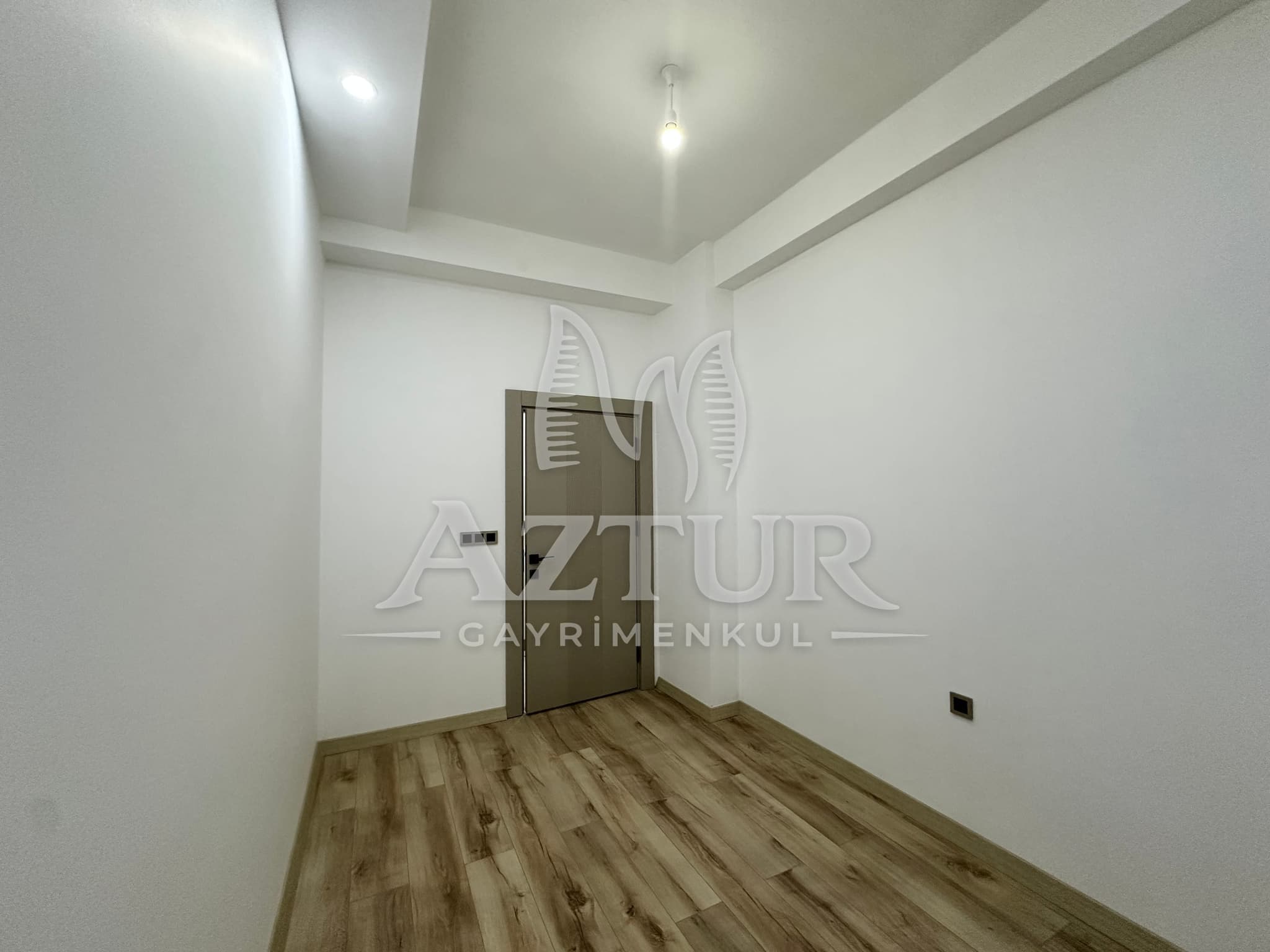ÇANKAYA'DA HAVUZLU SİTE İÇERİSİNDE ULTRA LÜKS 3+1 SATILIK DAİRE