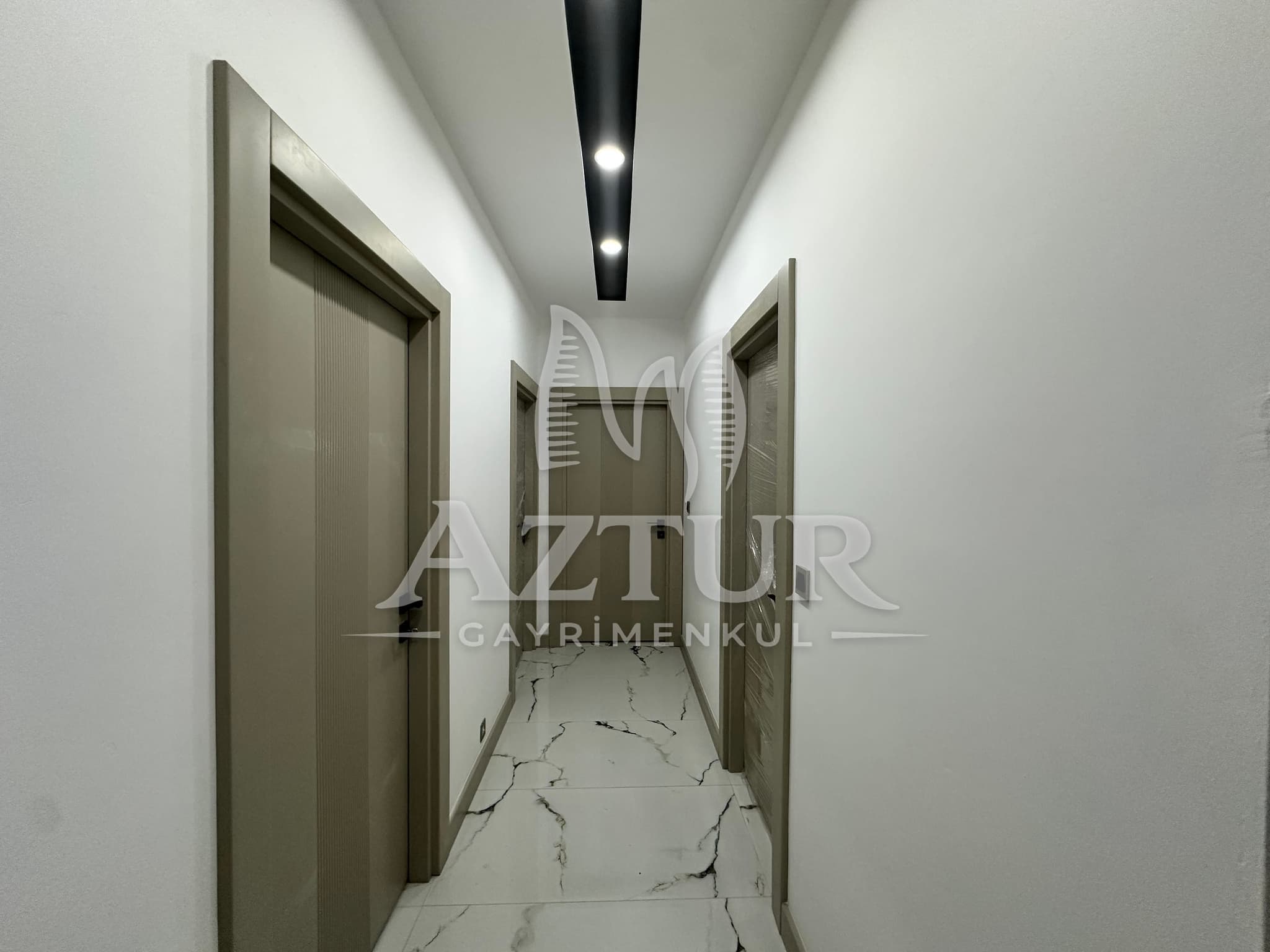 ÇANKAYA'DA HAVUZLU SİTE İÇERİSİNDE ULTRA LÜKS 3+1 SATILIK DAİRE