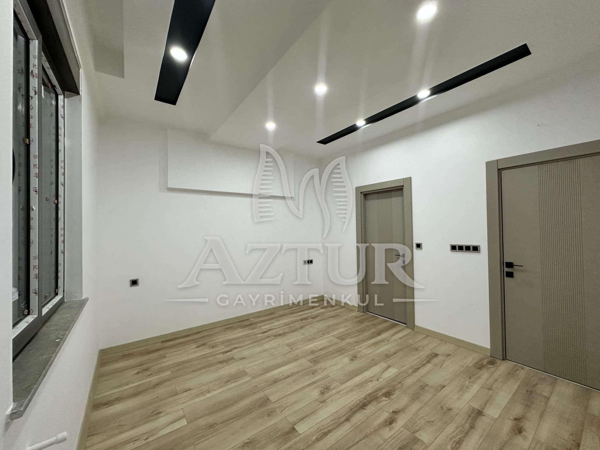 ÇANKAYA'DA HAVUZLU SİTE İÇERİSİNDE ULTRA LÜKS 3+1 SATILIK DAİRE