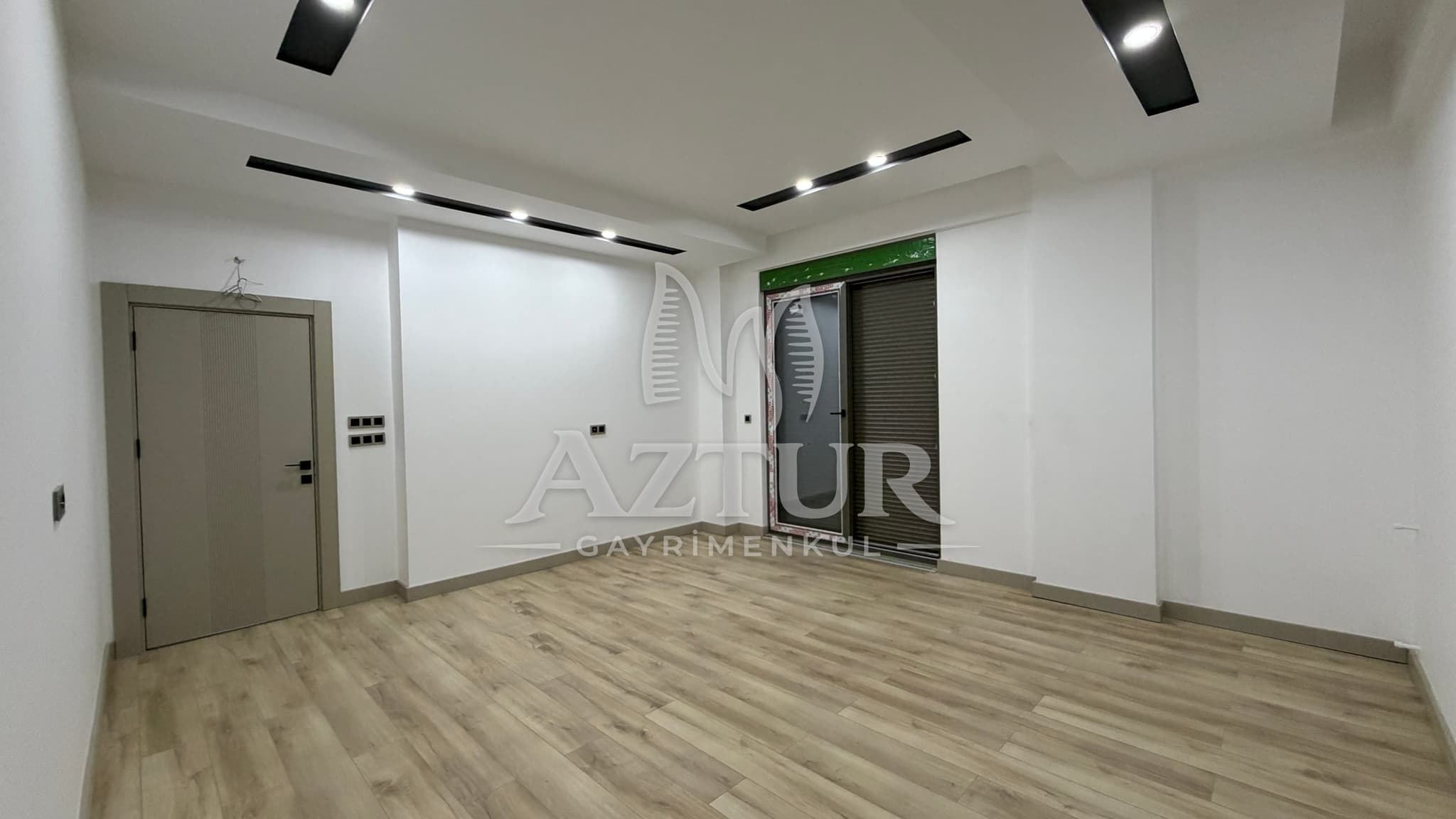 ÇANKAYA'DA HAVUZLU SİTE İÇERİSİNDE ULTRA LÜKS 3+1 SATILIK DAİRE