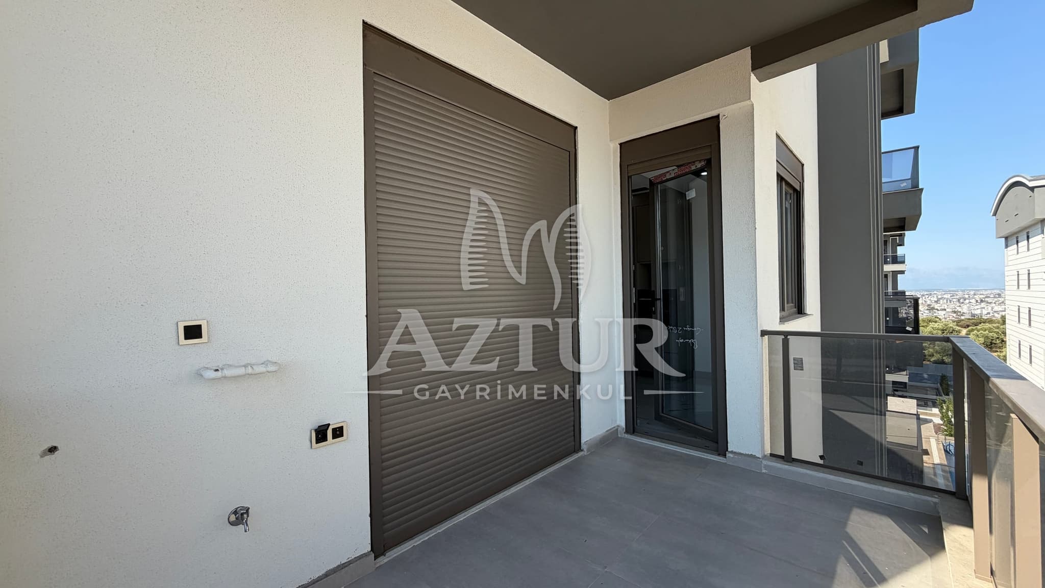 ÇANKAYA'DA HAVUZLU SİTE İÇERİSİNDE ULTRA LÜKS 3+1 SATILIK DAİRE