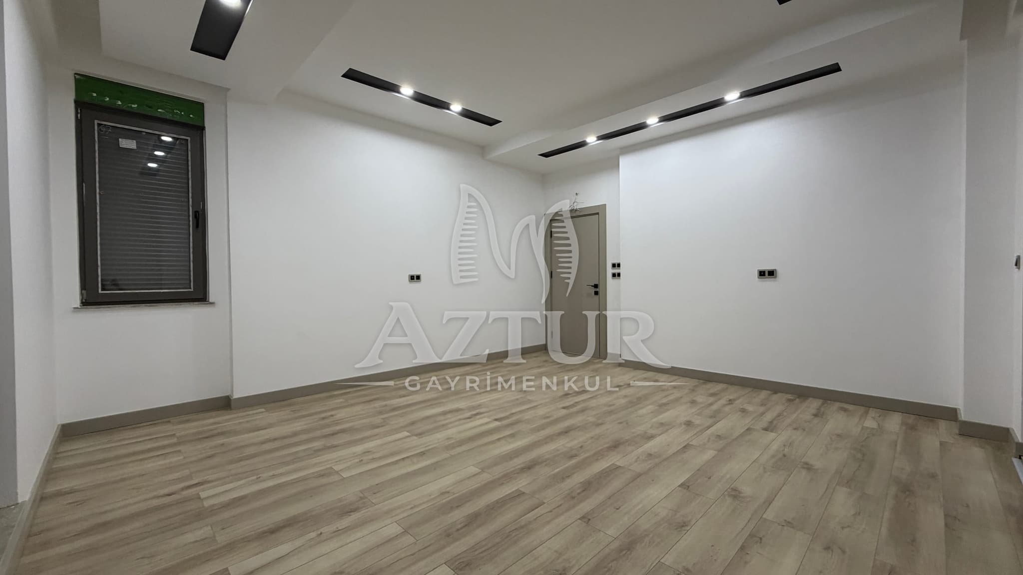 ÇANKAYA'DA HAVUZLU SİTE İÇERİSİNDE ULTRA LÜKS 3+1 SATILIK DAİRE
