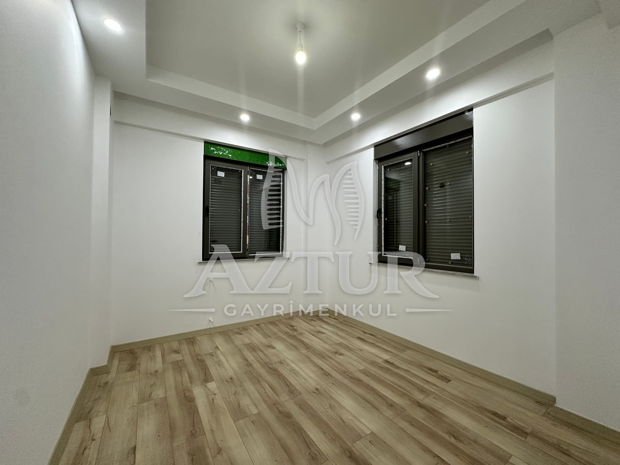 ÇANKAYA'DA HAVUZLU SİTE İÇERİSİNDE ULTRA LÜKS 3+1 SATILIK DAİRE