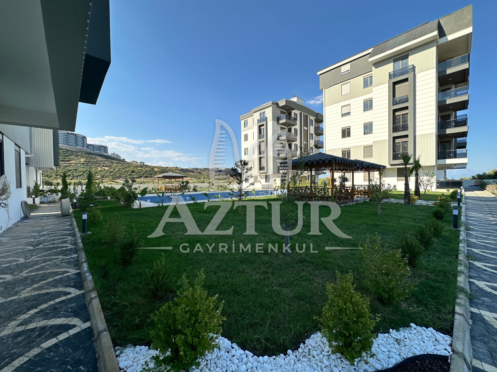 ÇANKAYA'DA HAVUZLU SİTE İÇERİSİNDE ULTRA LÜKS 3+1 SATILIK DAİRE