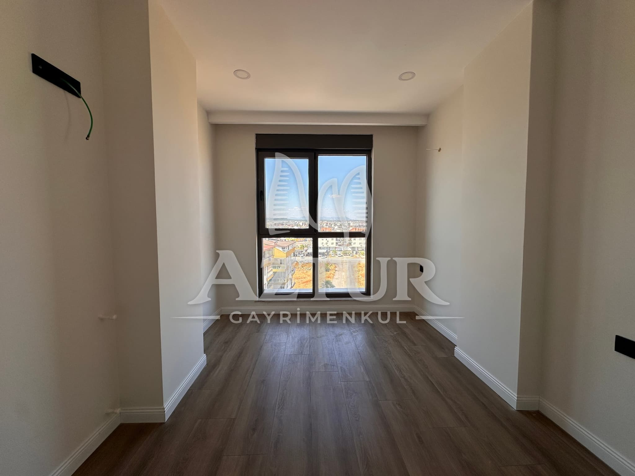 KEPEZ DEVLET HASTANESİ KARŞISI LÜKS SİTE İÇERİSİNDE 1+1 SATILIK DAİRE