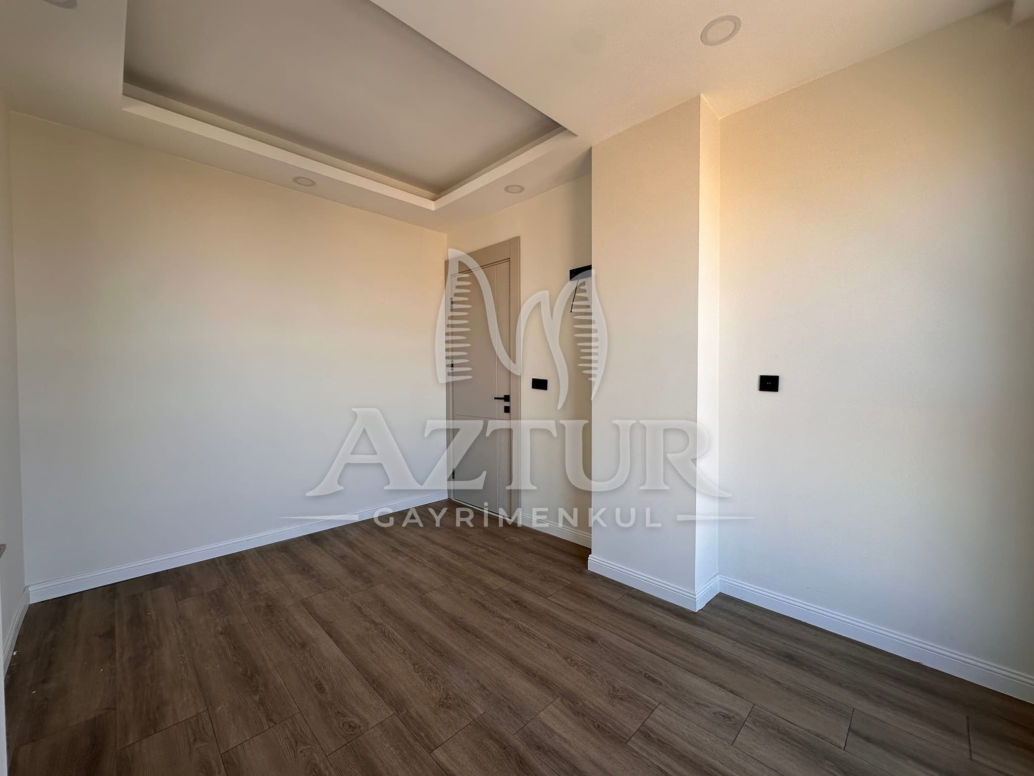 KEPEZ DEVLET HASTANESİ KARŞISI LÜKS SİTE İÇERİSİNDE 1+1 SATILIK DAİRE