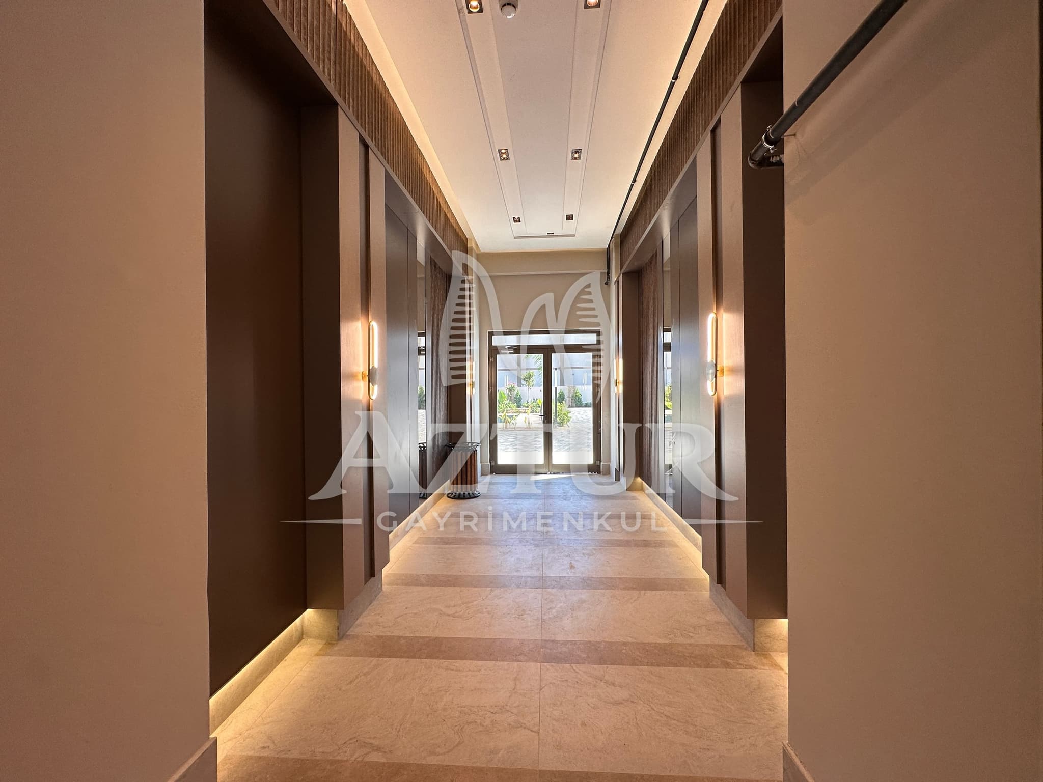 KEPEZ DEVLET HASTANESİ KARŞISI LÜKS SİTE İÇERİSİNDE 1+1 SATILIK DAİRE