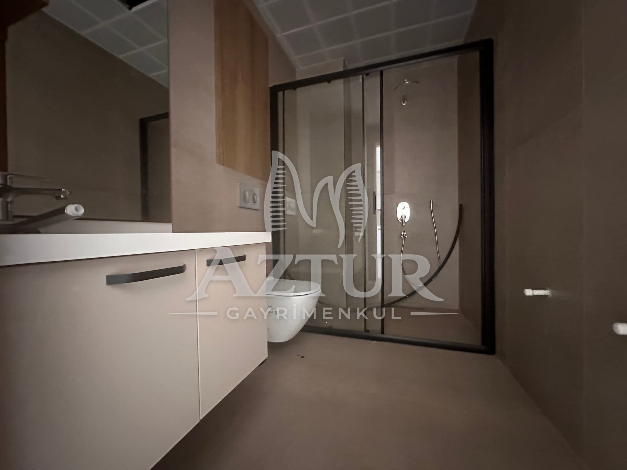 KEPEZ DEVLET HASTANESİ KARŞISI LÜKS SİTE İÇERİSİNDE 1+1 SATILIK DAİRE