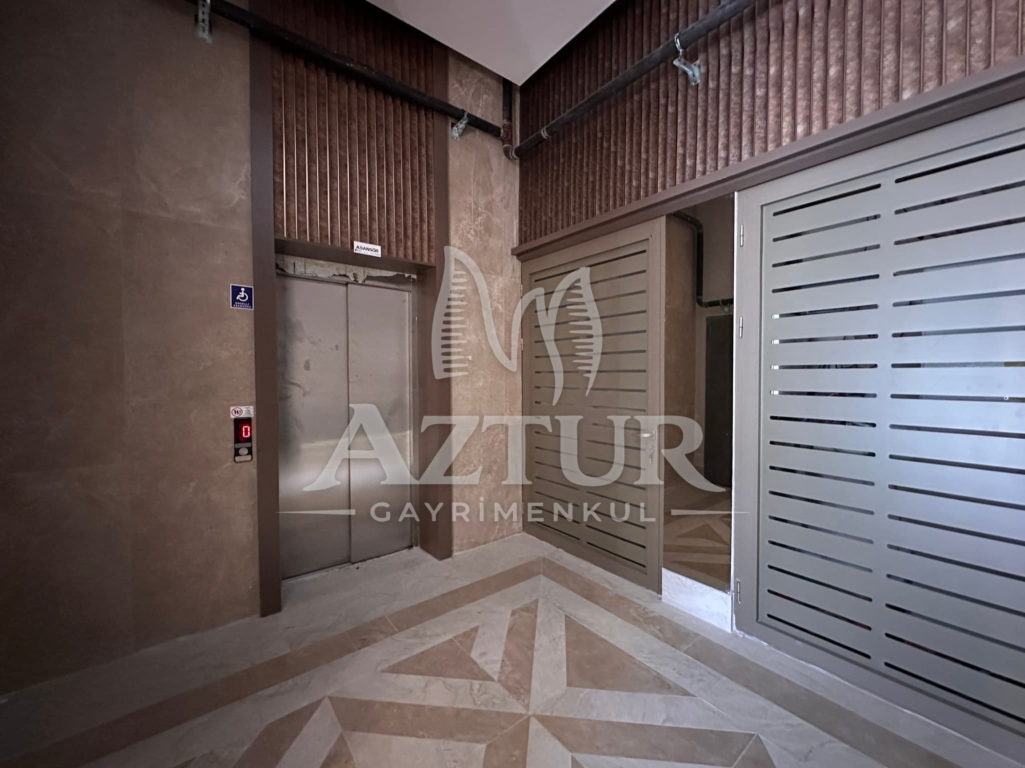 KEPEZ DEVLET HASTANESİ KARŞISI LÜKS SİTE İÇERİSİNDE 1+1 SATILIK DAİRE