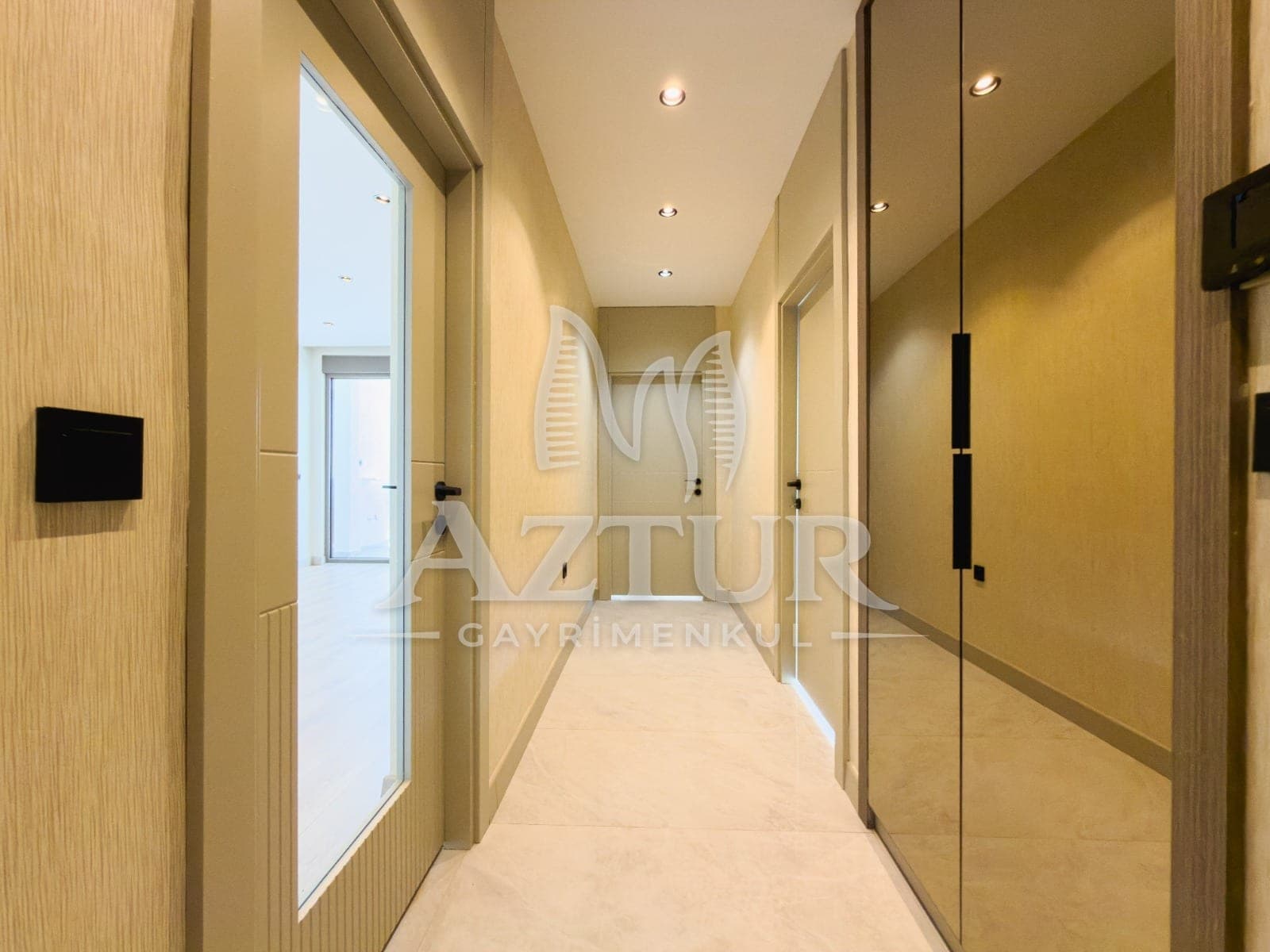 FEVZİ ÇAKMAK'TA TRAMVAY CADDE ÜZERİ LÜKS YAPIM 2+1 SATILIK DAİRE