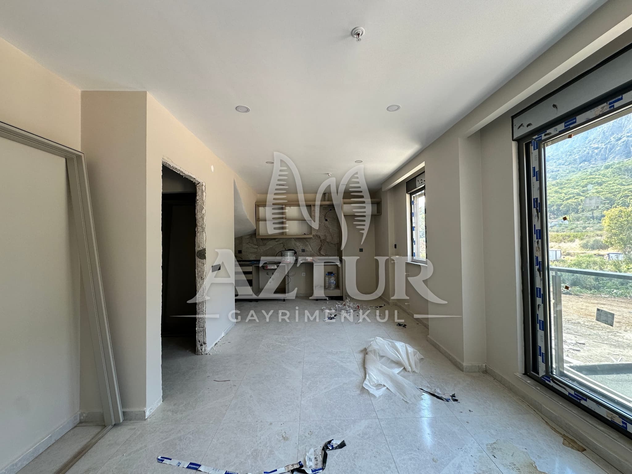 SARISU'DA HAVUZLU SİTE İÇERİSİNDE 1+1 SATILIK DAİRE