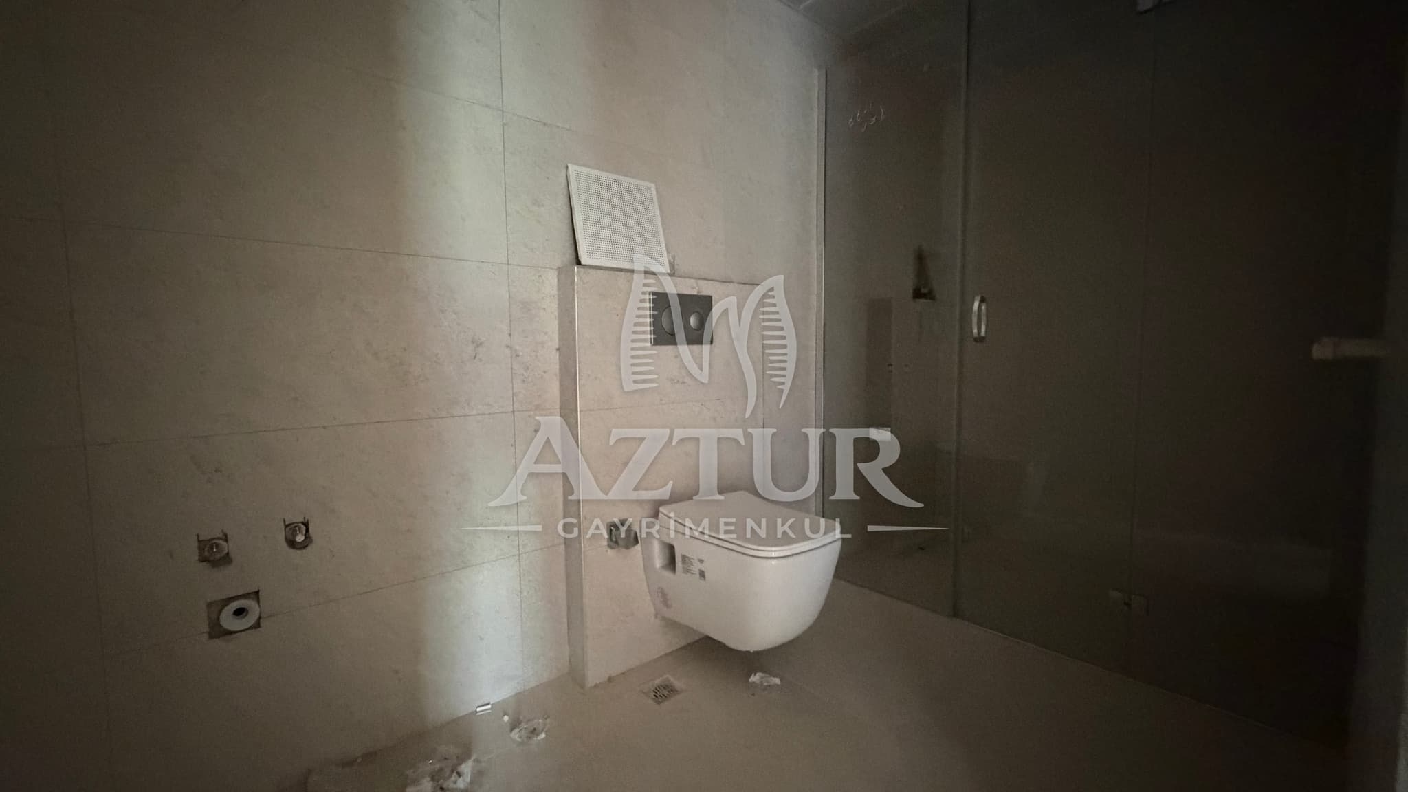 SARISU'DA HAVUZLU SİTE İÇERİSİNDE 1+1 SATILIK DAİRE