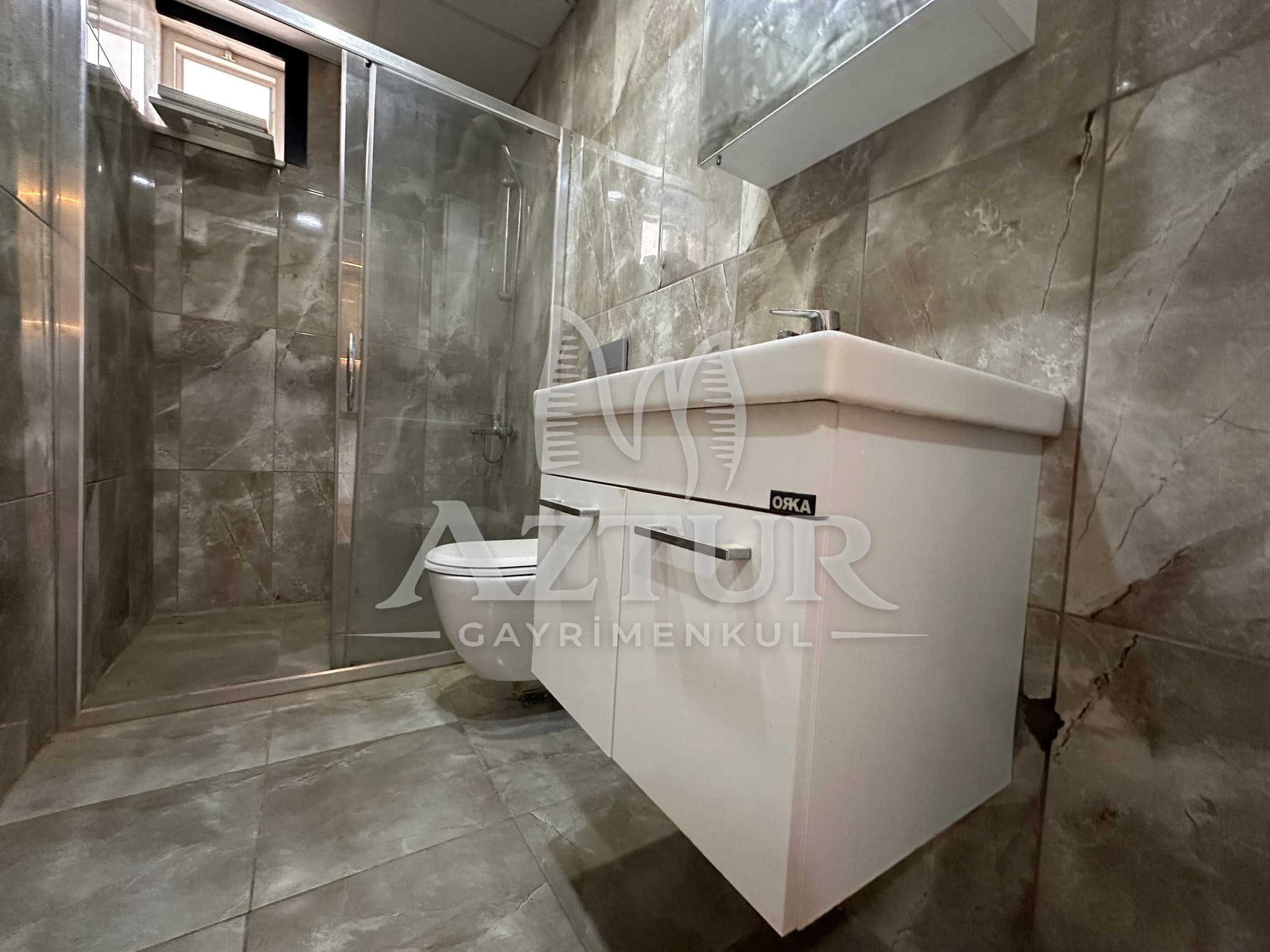 SARISU'DA HAVUZLU SİTE İÇERİSİNDE FULL TADİLATLI 1+1 SATILIK DAİRE