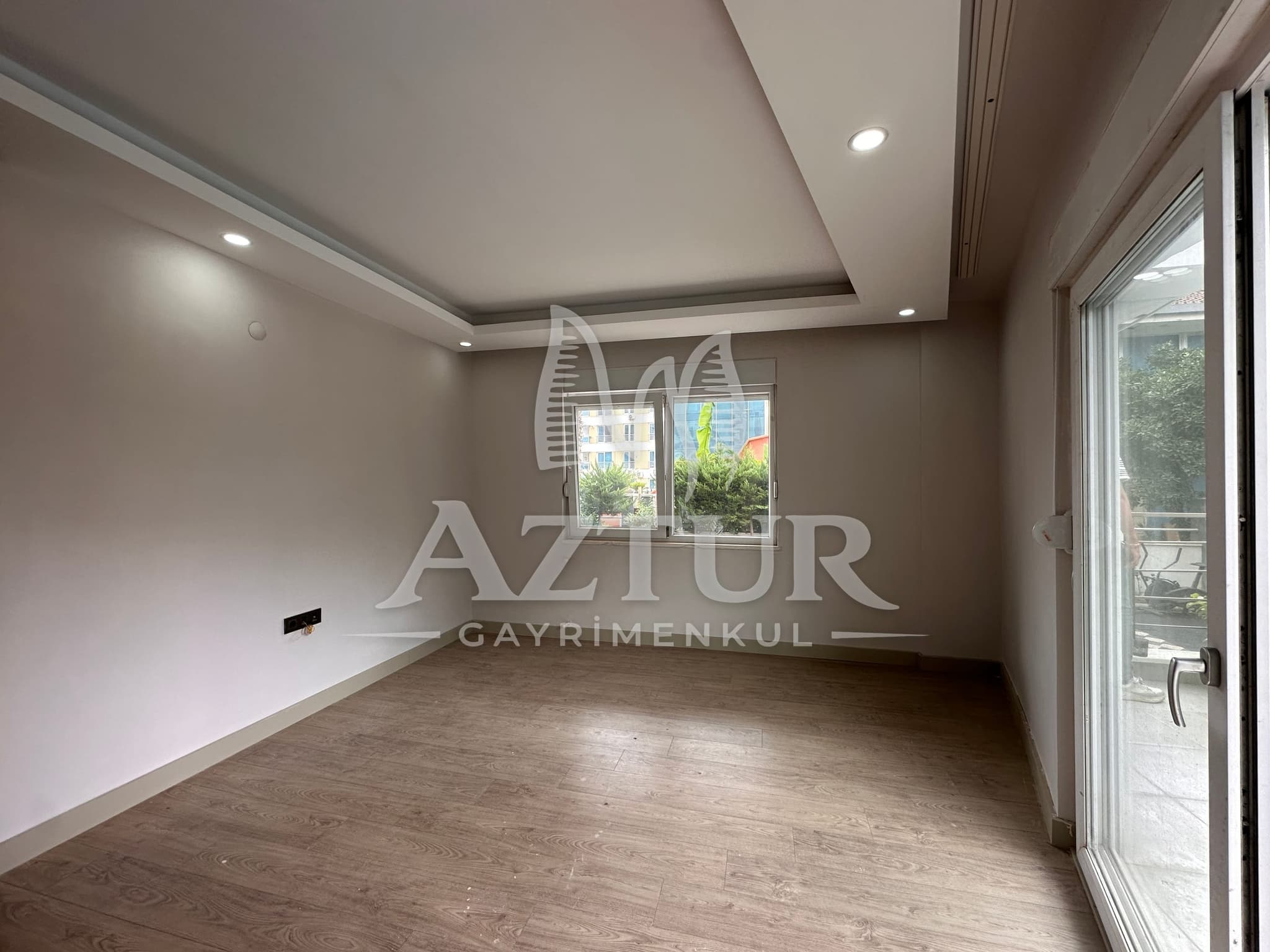 SARISU'DA HAVUZLU SİTE İÇERİSİNDE FULL TADİLATLI 1+1 SATILIK DAİRE