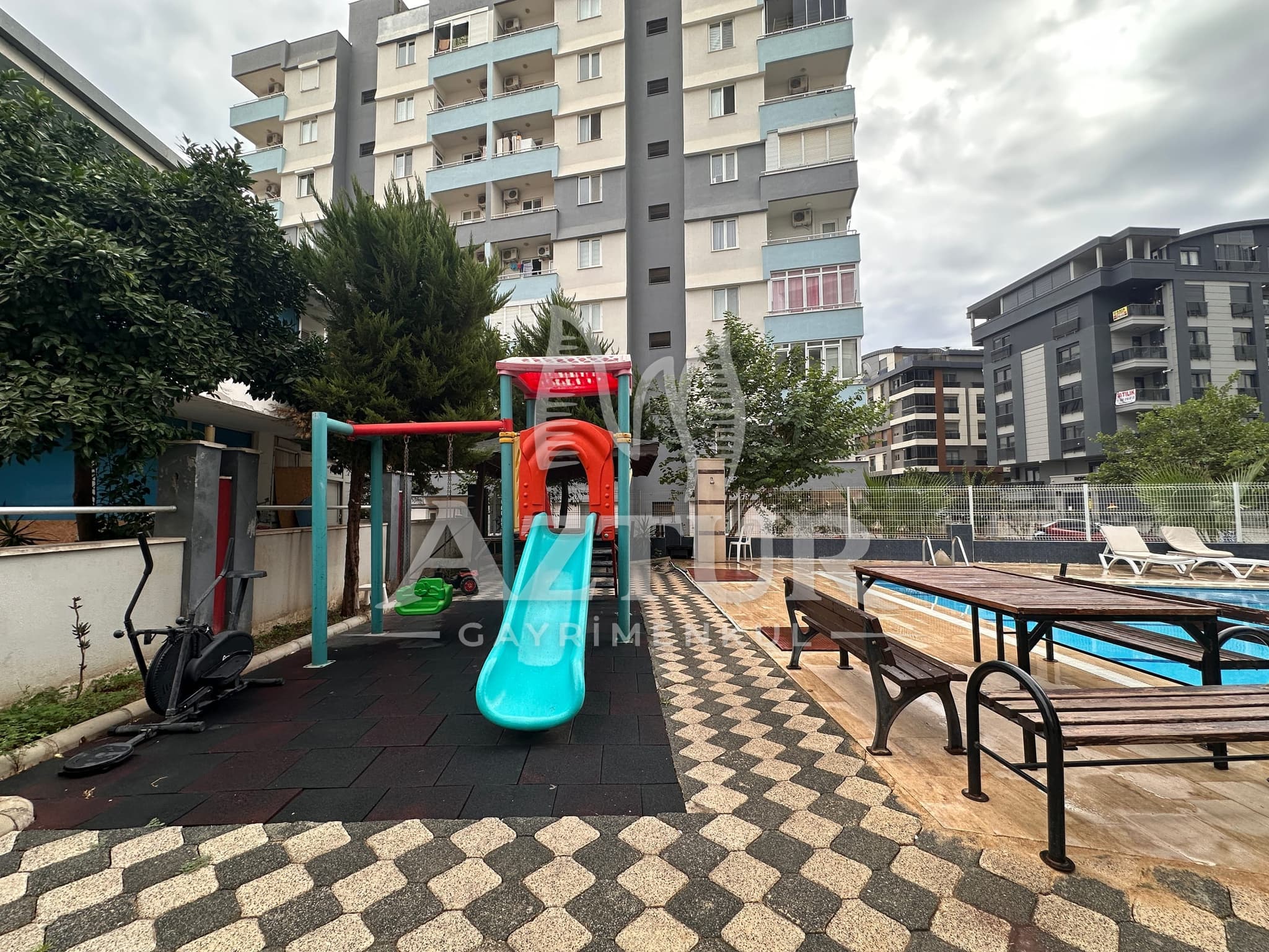 SARISU'DA HAVUZLU SİTE İÇERİSİNDE FULL TADİLATLI 1+1 SATILIK DAİRE