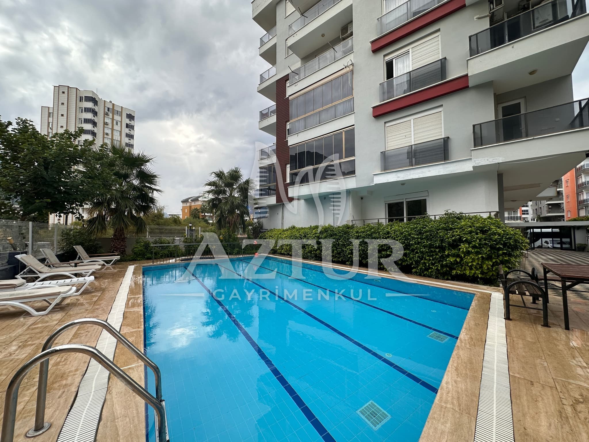 SARISU'DA HAVUZLU SİTE İÇERİSİNDE FULL TADİLATLI 1+1 SATILIK DAİRE