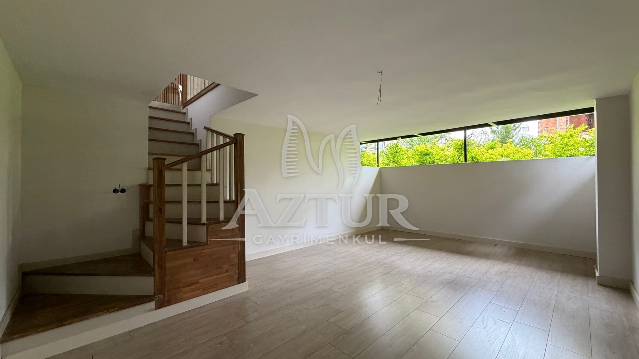 HURMA'DA TEK BLOKLU SİTE İÇERİSİNDE HAVUZLU 1+1 SATILIK DAİRE