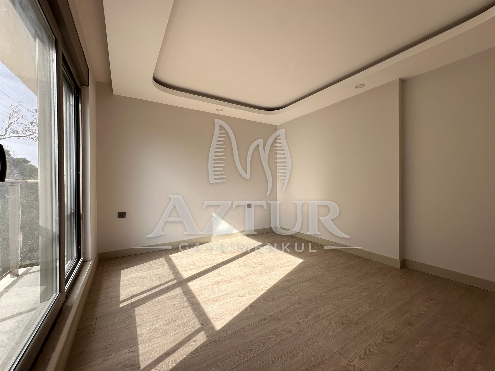 HURMA'DA TEK BLOKLU SİTE İÇERİSİNDE HAVUZLU DUBLEKS 3+1 SATILIK DAİRE