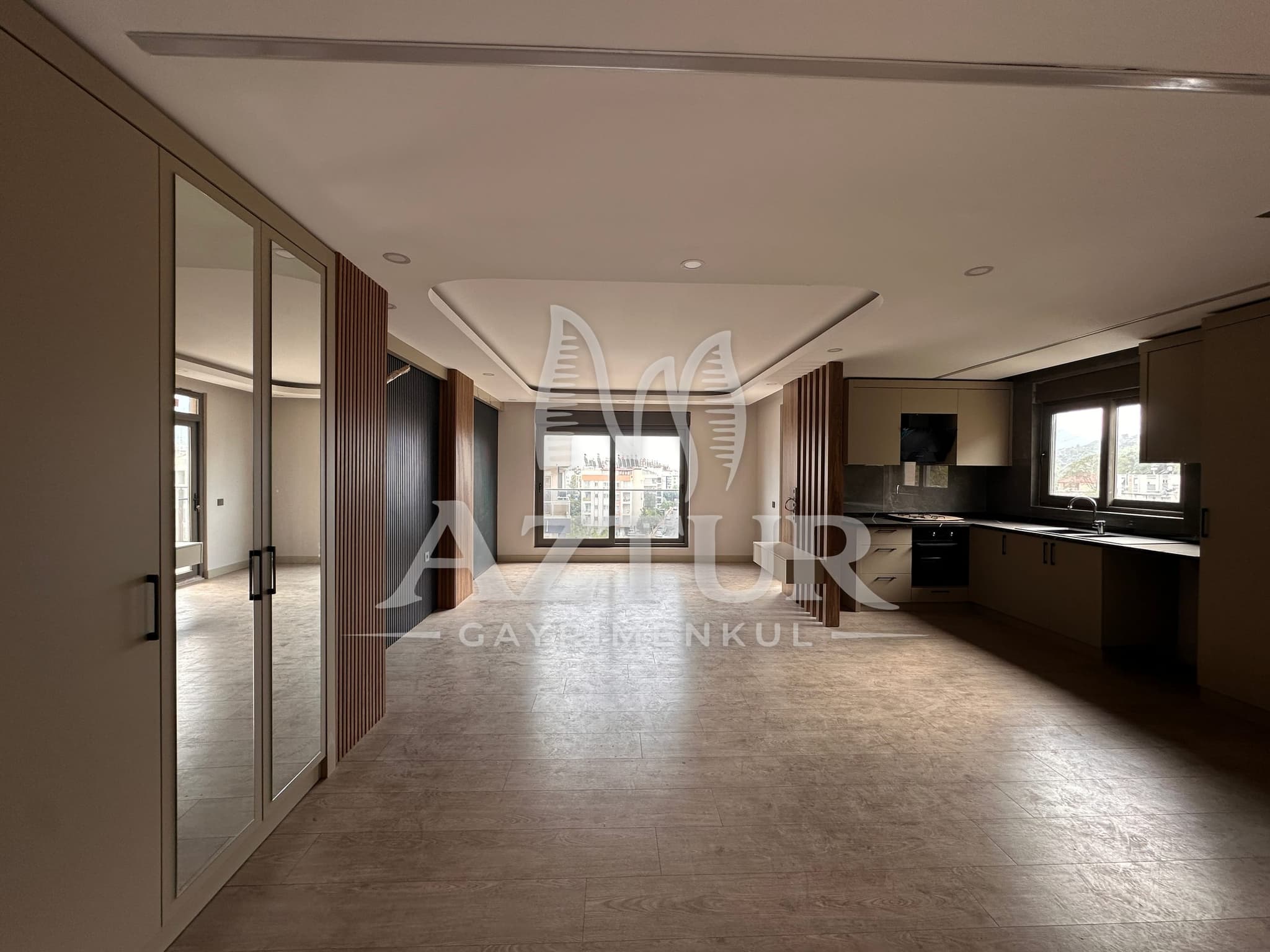 HURMA'DA TEK BLOKLU SİTE İÇERİSİNDE HAVUZLU DUBLEKS 3+1 SATILIK DAİRE