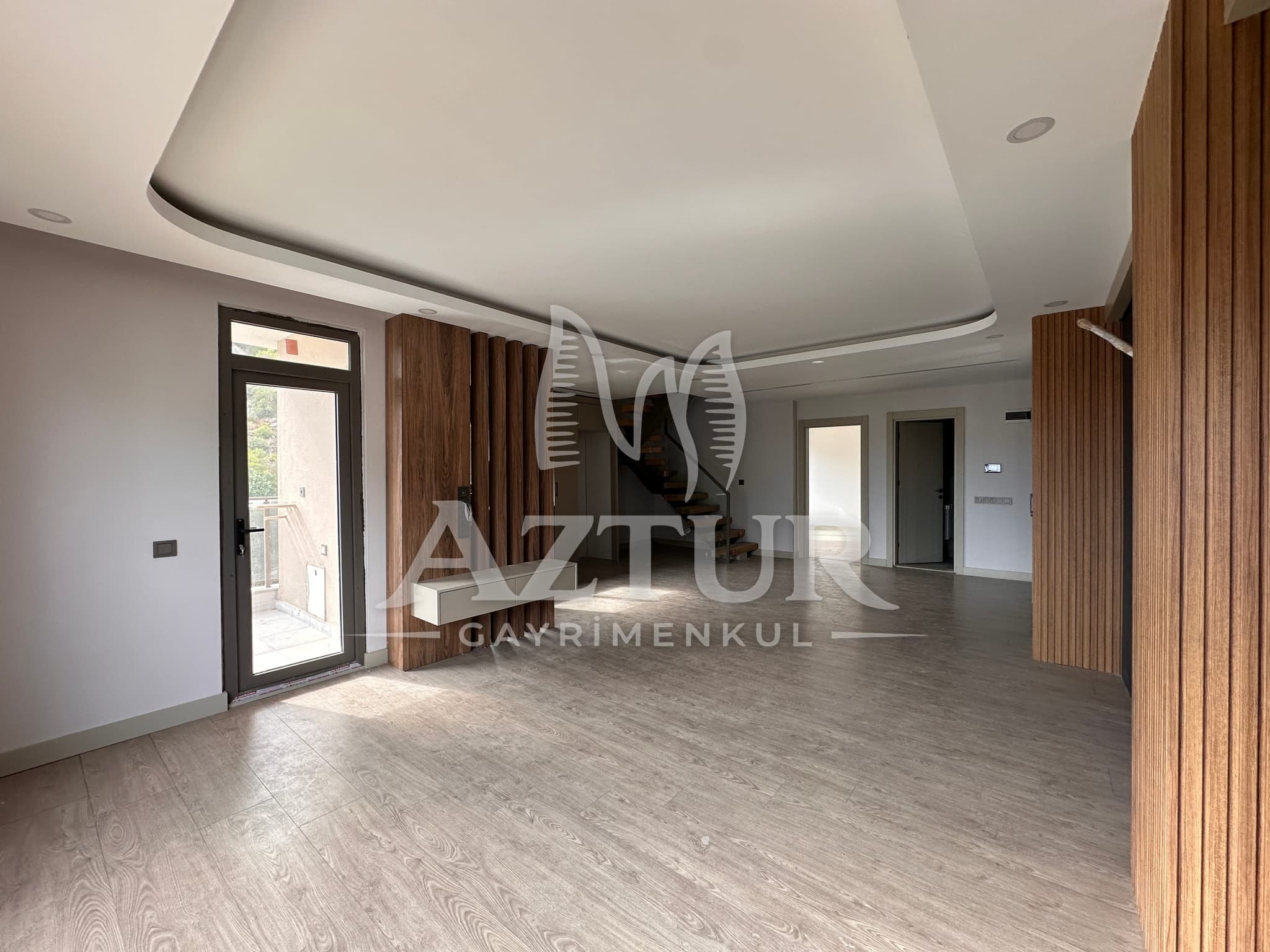 HURMA'DA TEK BLOKLU SİTE İÇERİSİNDE HAVUZLU DUBLEKS 3+1 SATILIK DAİRE