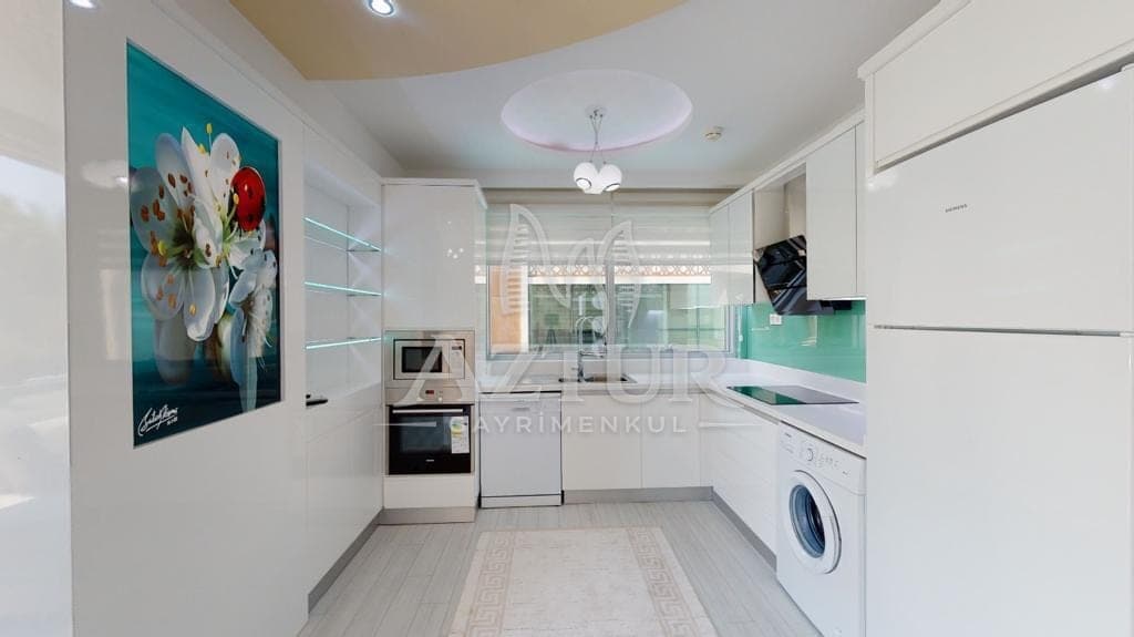 KONYAALTI LİMAN MH DENİZE 100M SATILIK 1+1 ARAKAT DAİRE